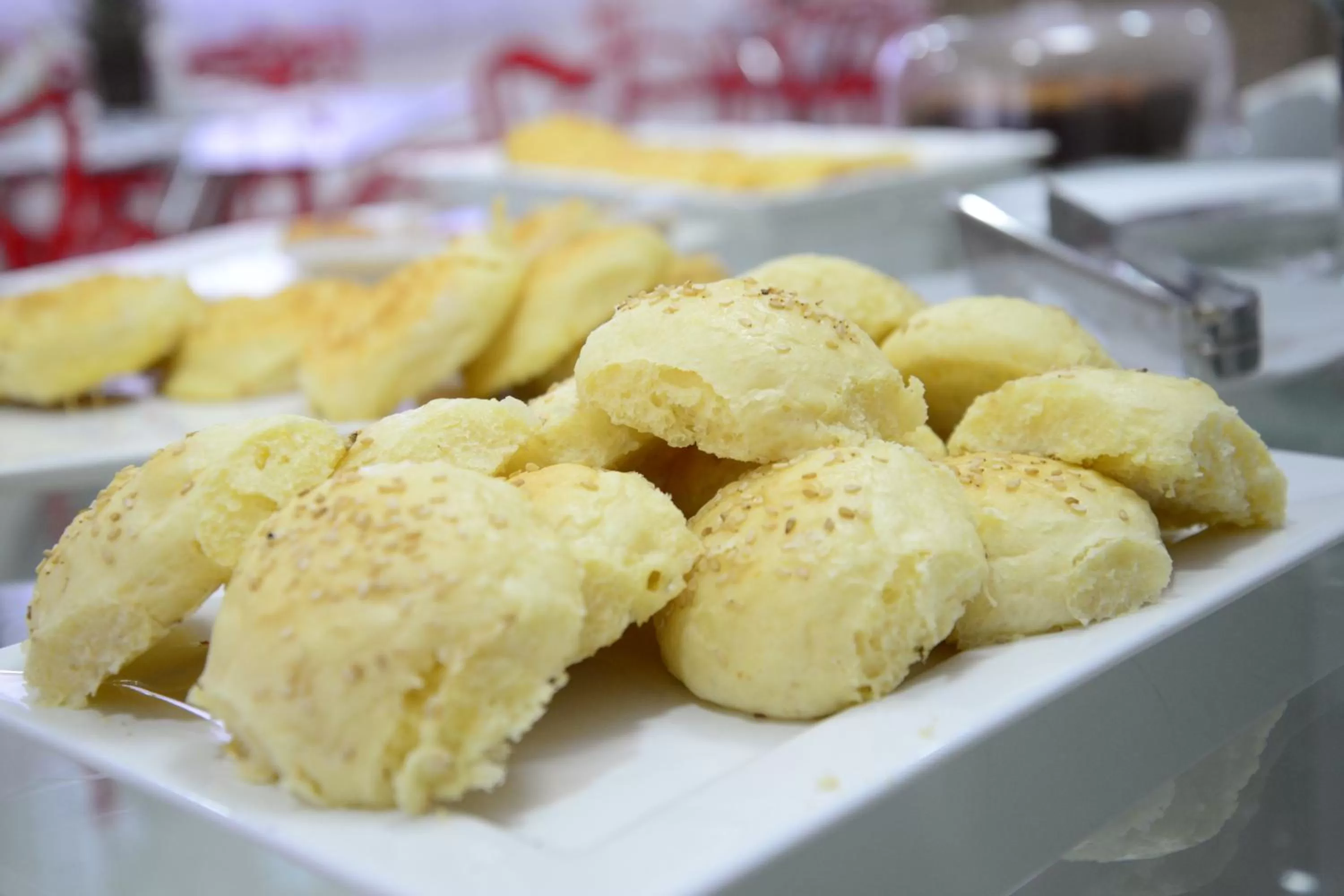 Food and drinks in Granterrara Hotel