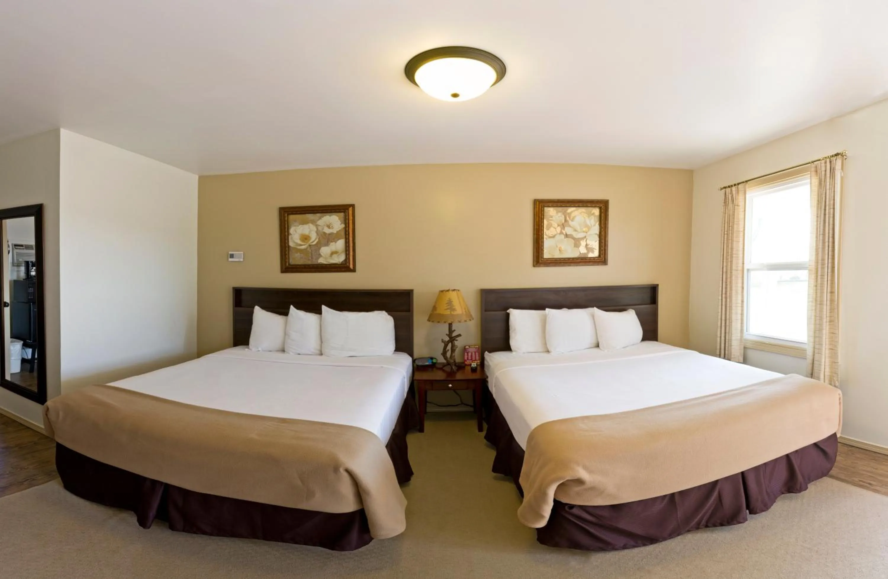 Sunset Lodge Escanaba