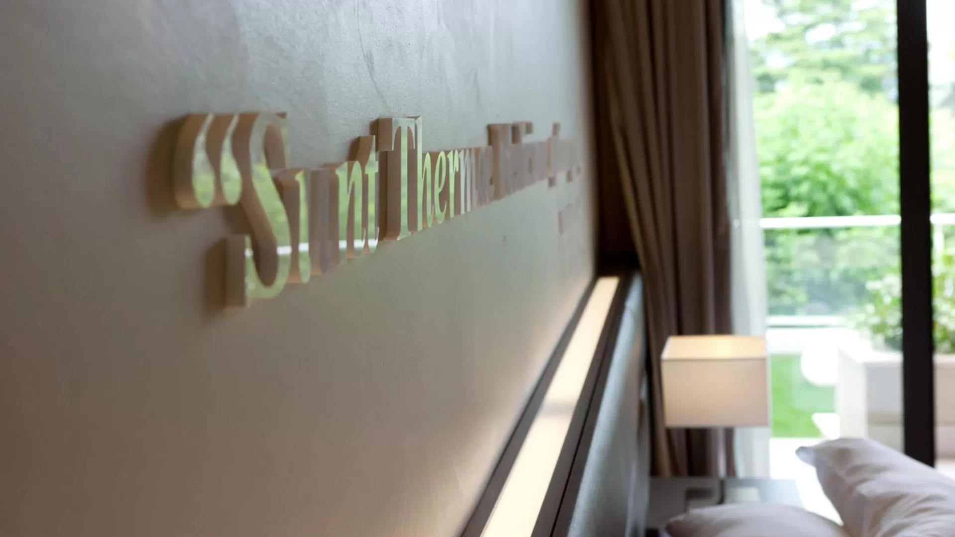 Decorative detail, Bed in Galzignano Resort Terme & Golf - Hotel Majestic