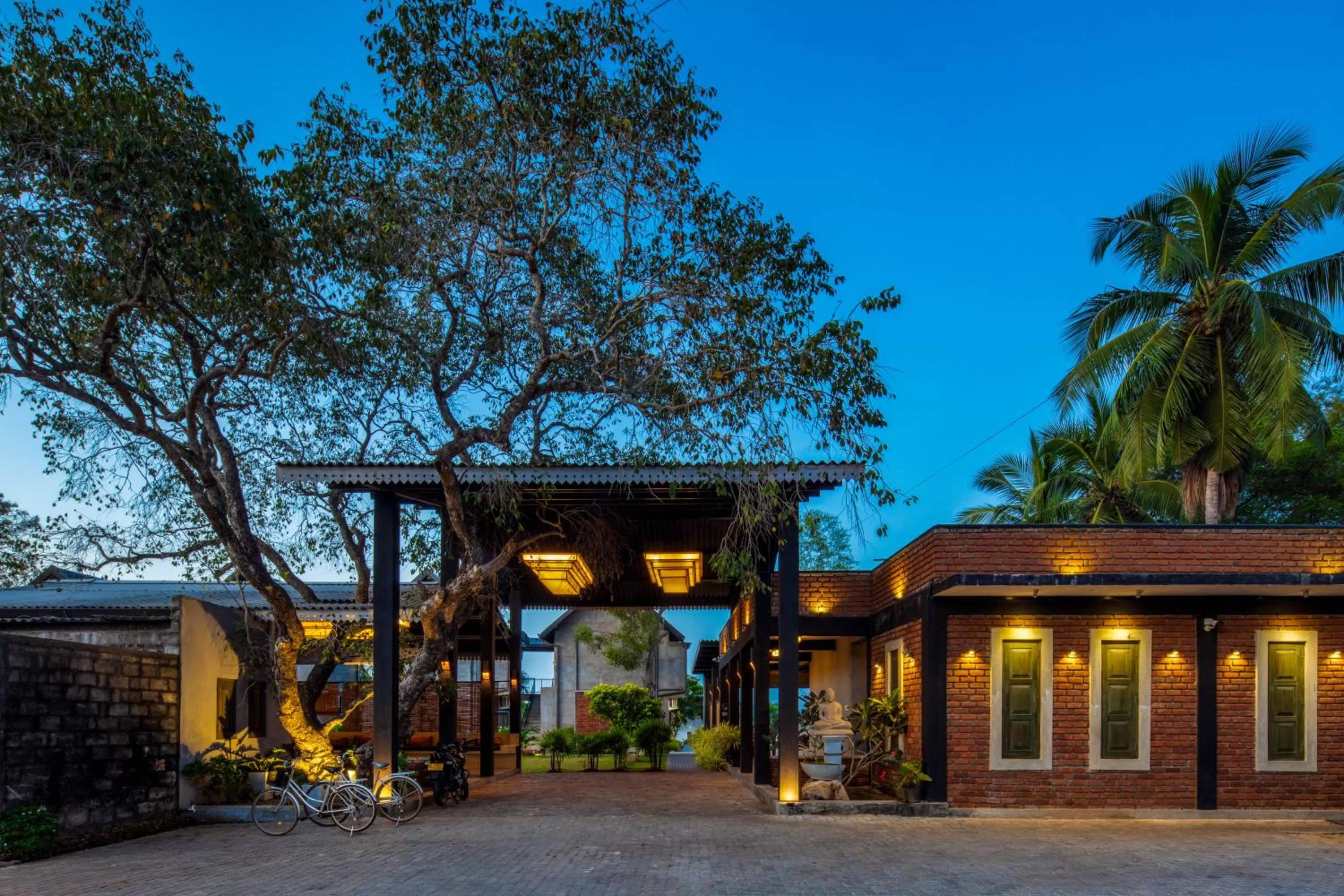 Parking in Kubura Resort