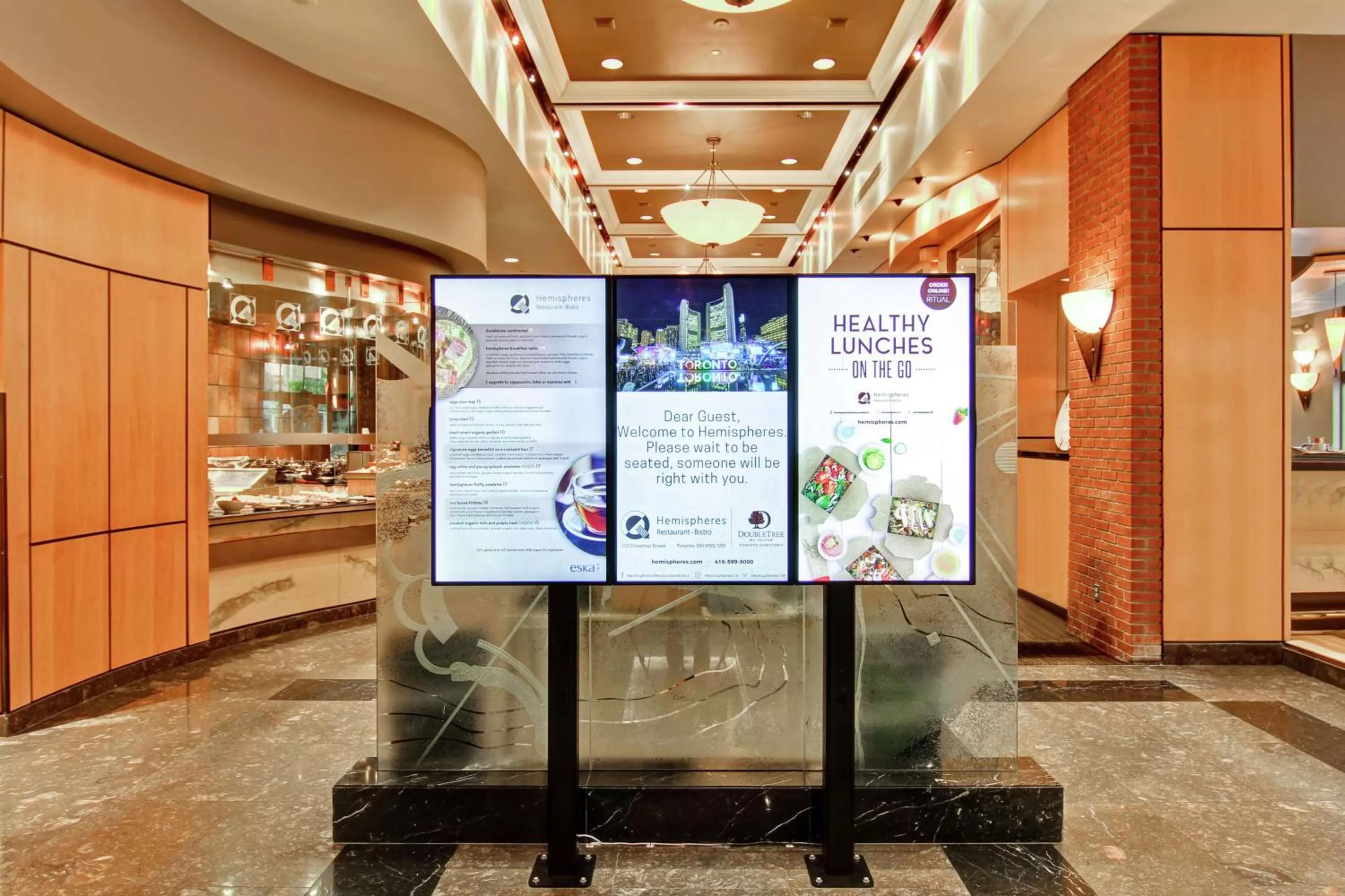 Restaurant/places to eat in DoubleTree by Hilton Toronto Downtown