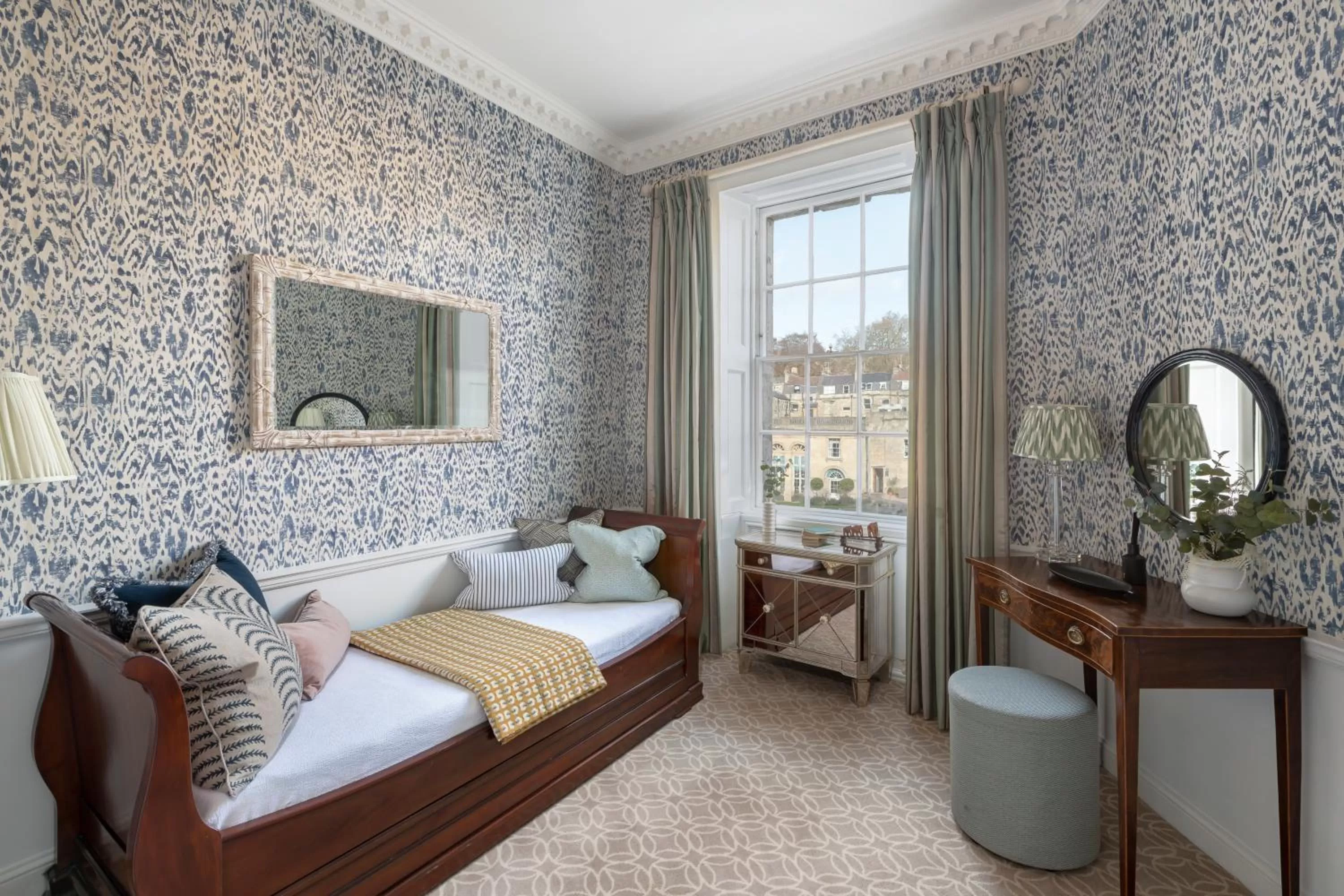 children, Bed in The Royal Crescent Hotel & Spa