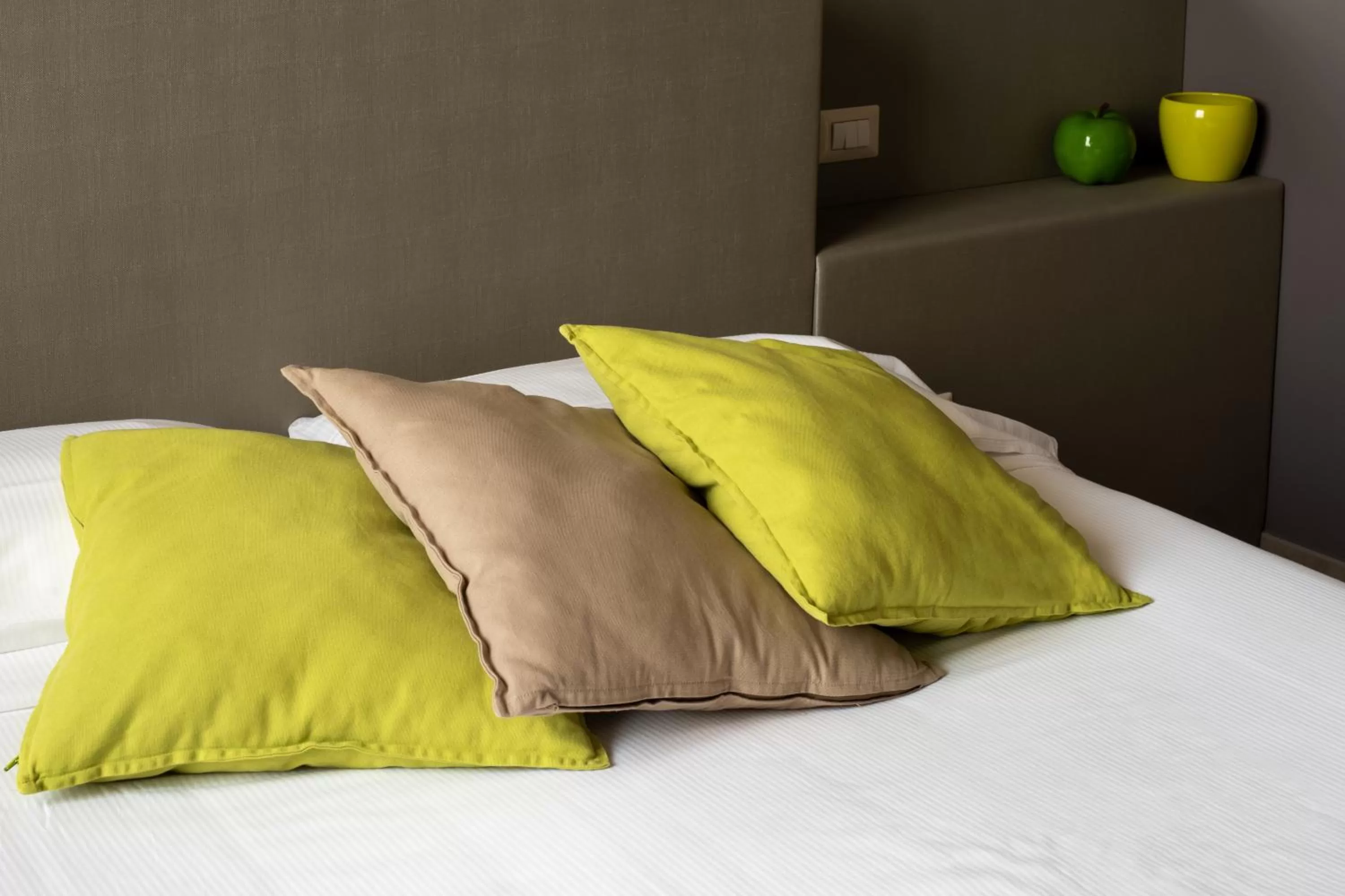 Decorative detail, Bed in B&B Palazzo Paciotti