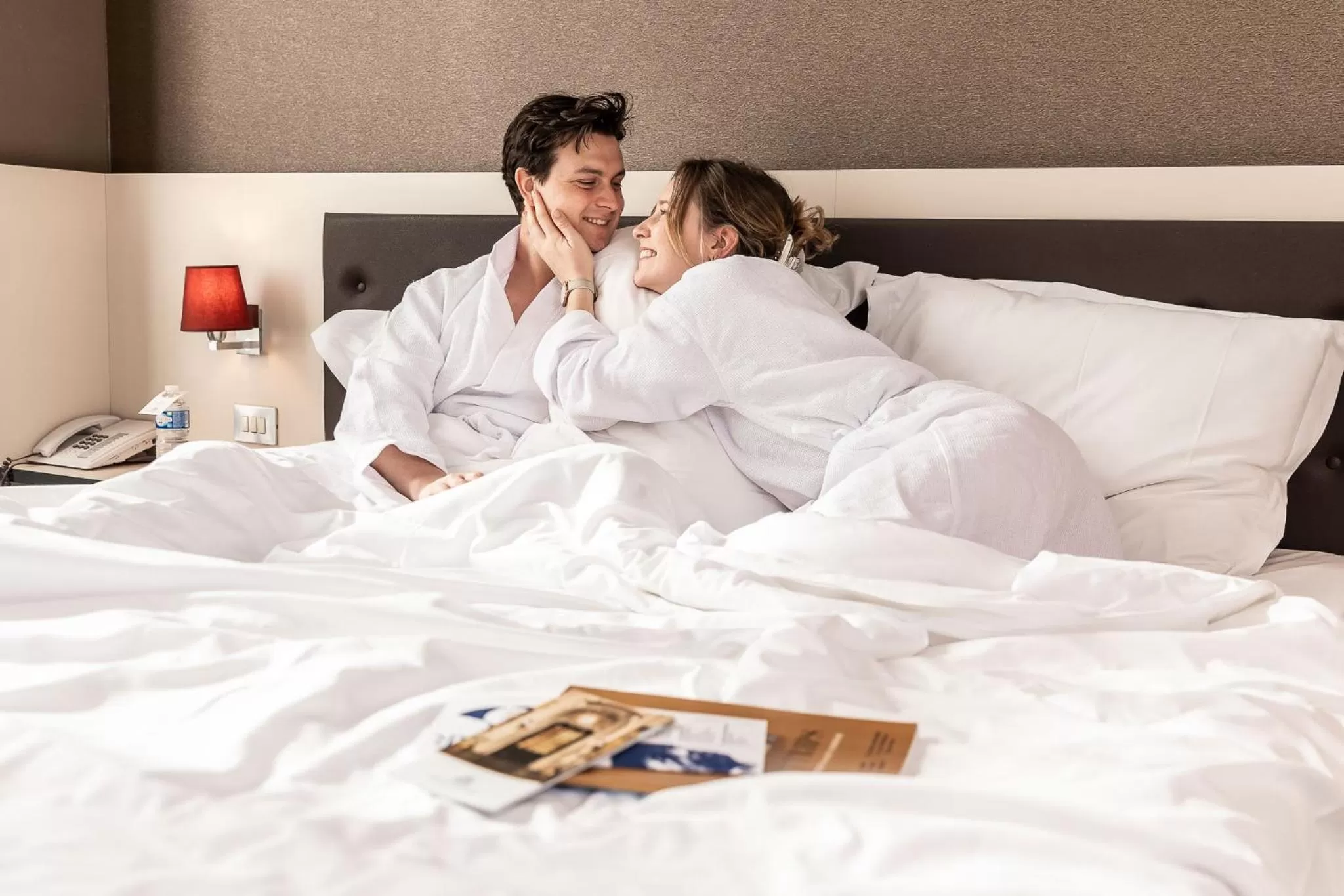 Photo of the whole room, Bed in Hotel Navarra Brugge