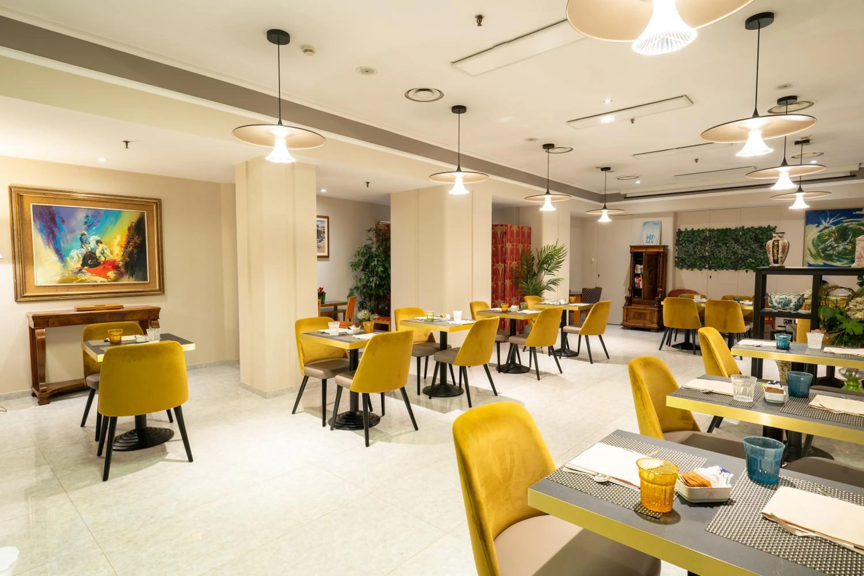 Breakfast in Hotel Regina