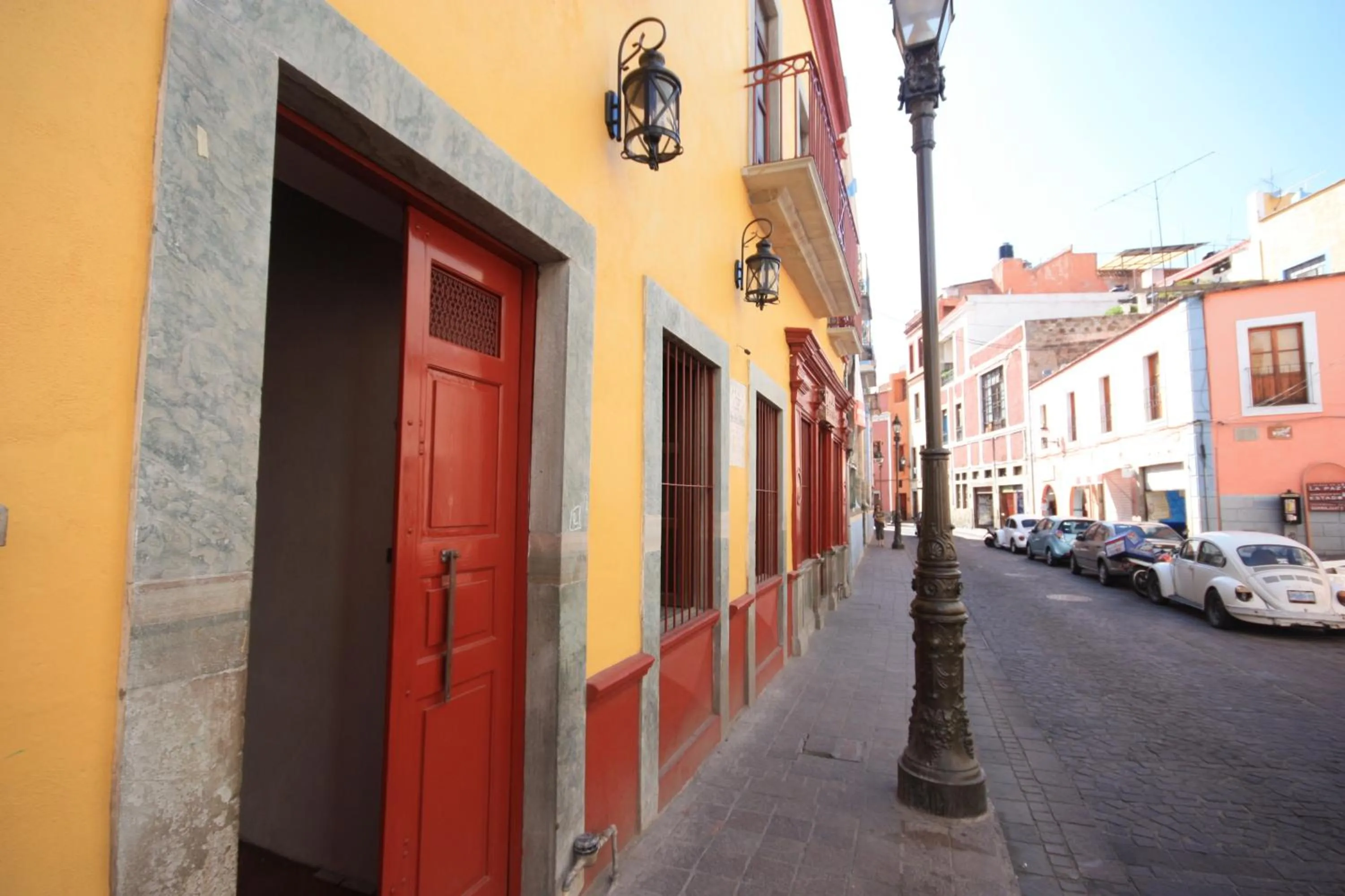 Facade/entrance in Hotel Santa Regina