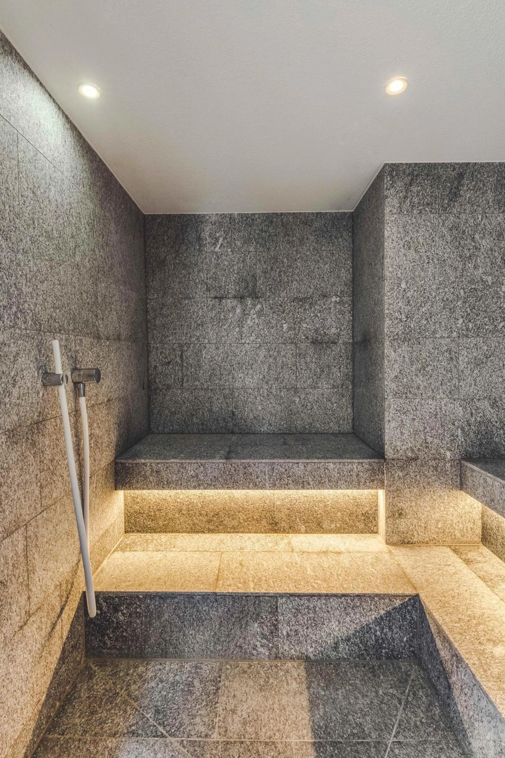 Steam room in Casa Berno Panorama Resort