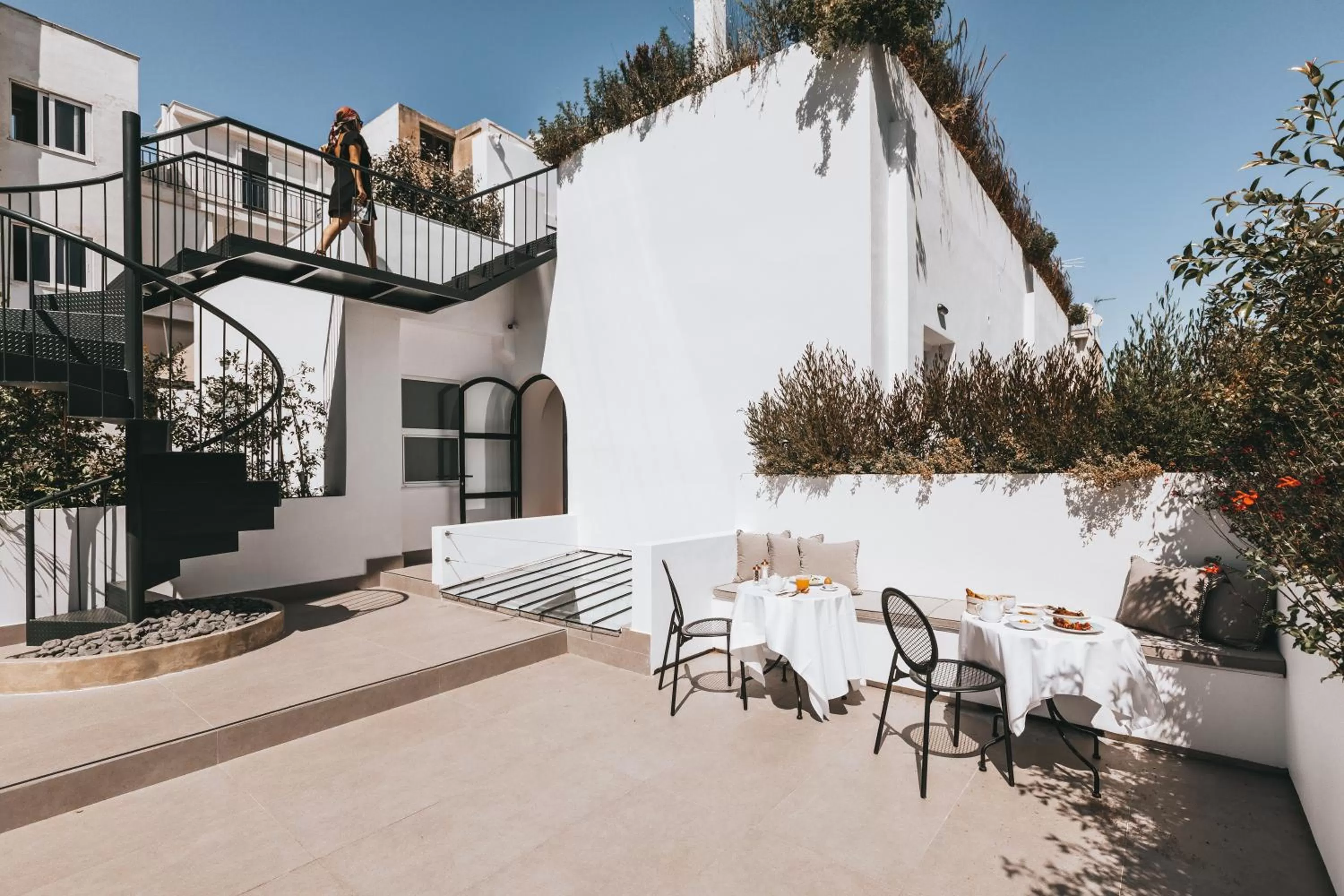 Property building in Athens Flair