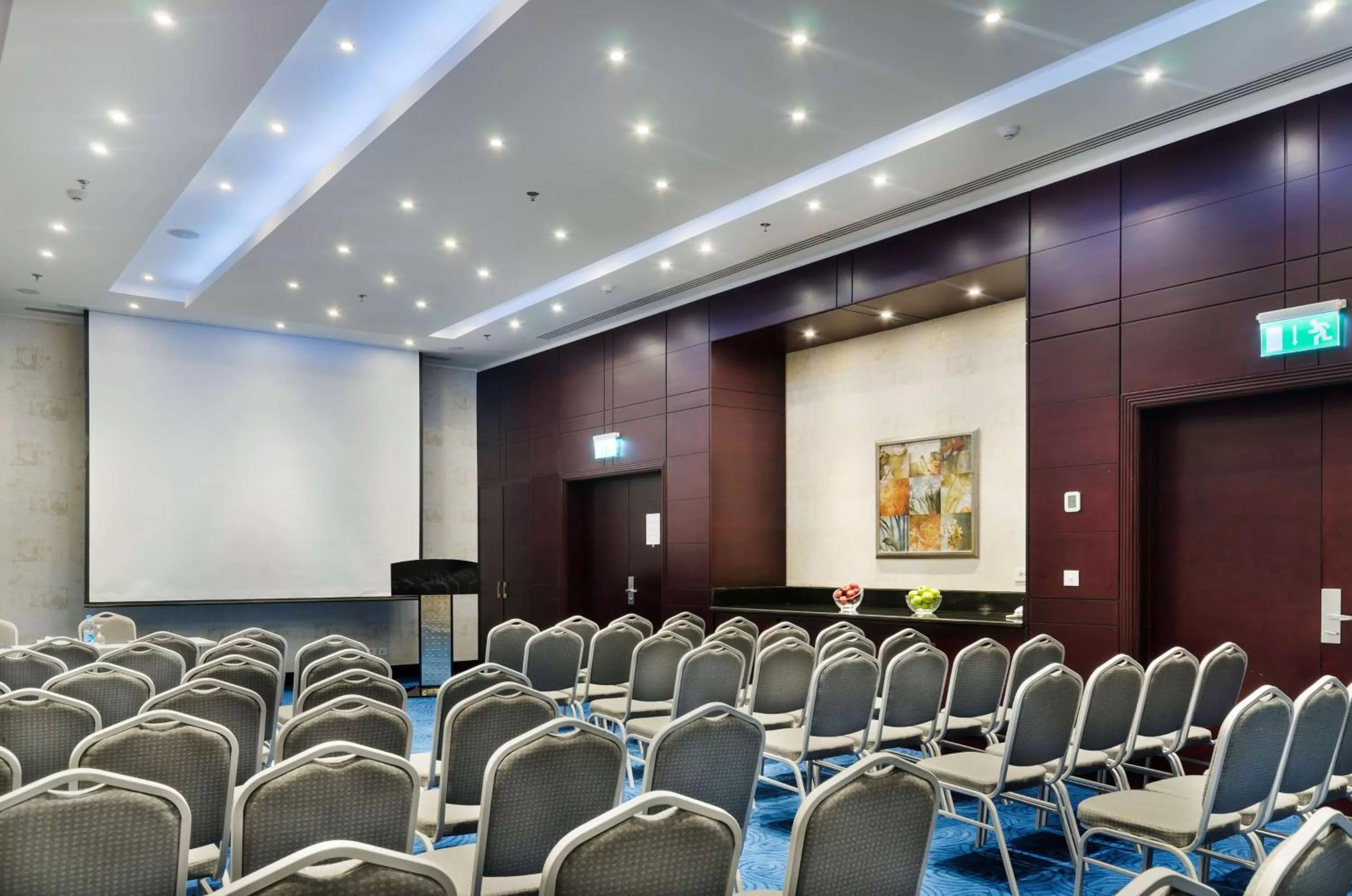 Meeting/conference room in Hilton Alexandria Green Plaza