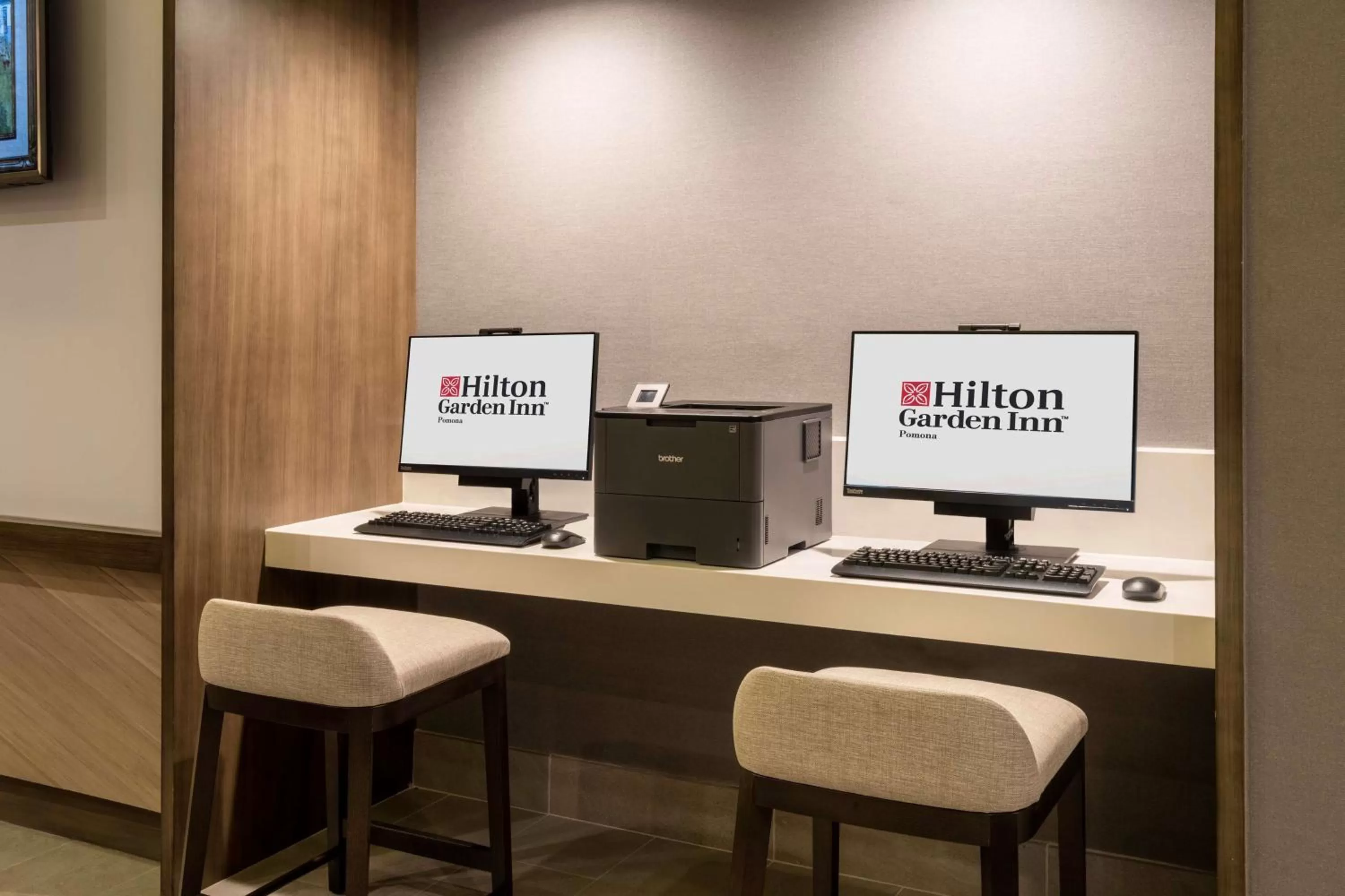 Business facilities in Hilton Garden Inn Chino Hills Pomona CA