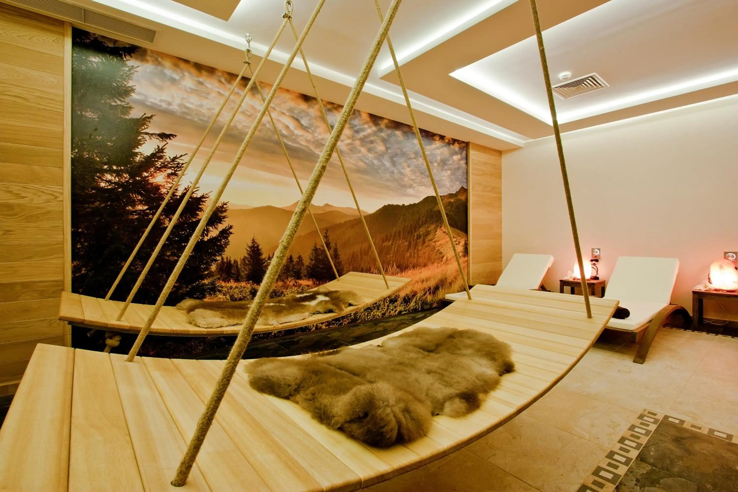 Spa and wellness centre/facilities in Earth & People Hotel & SPA - Free Parking & Swimming Pool