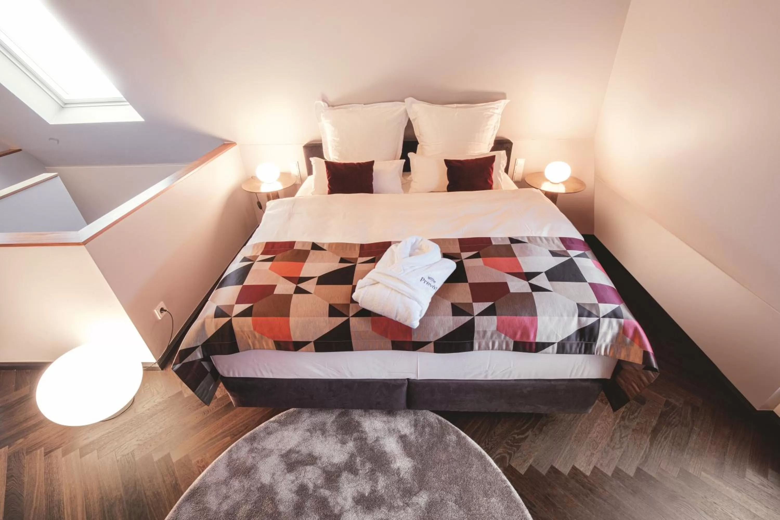 Bed in Prevôt Restaurant & Hotel