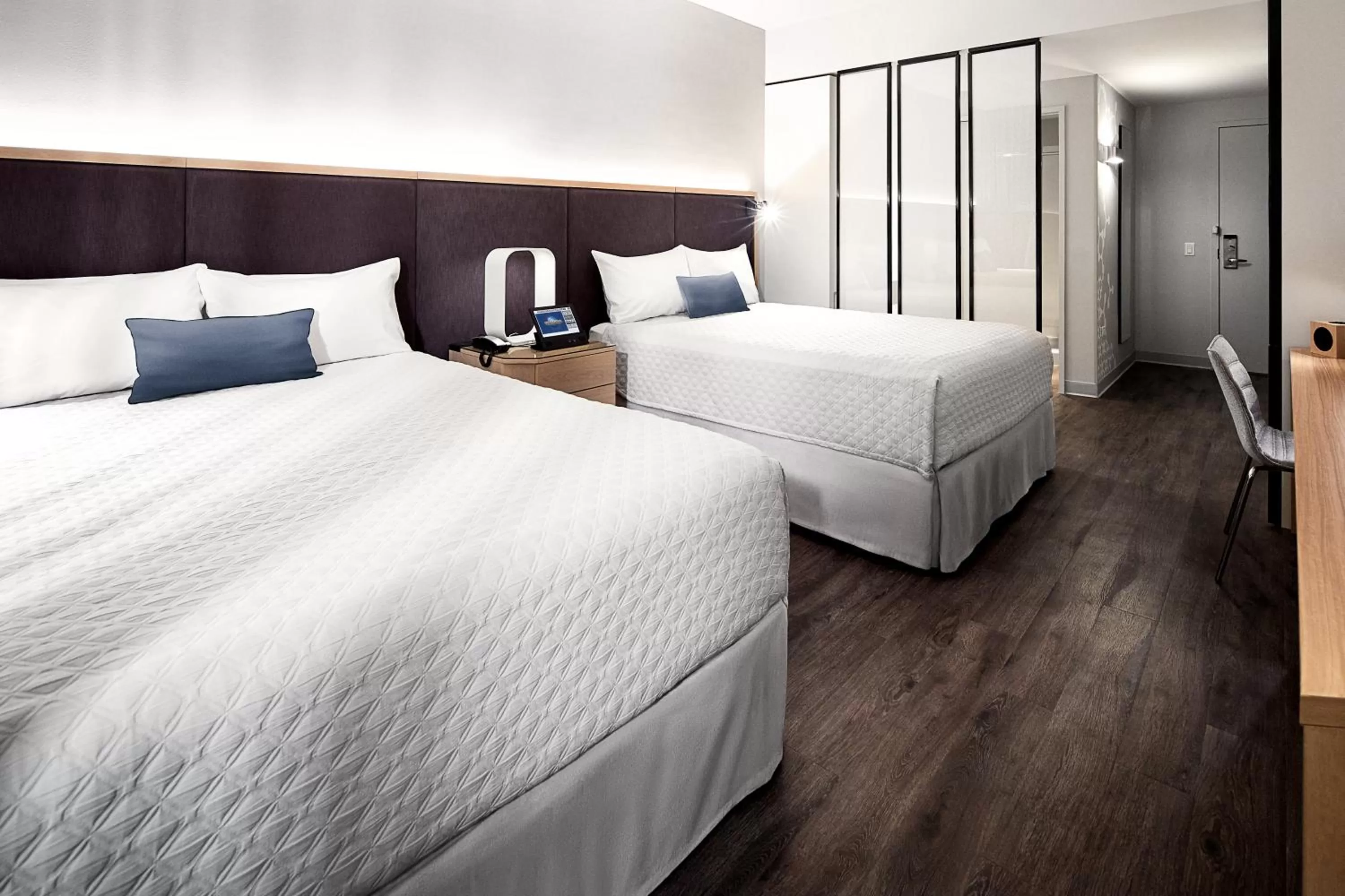 Bedroom, Bed in Universal's Aventura Hotel