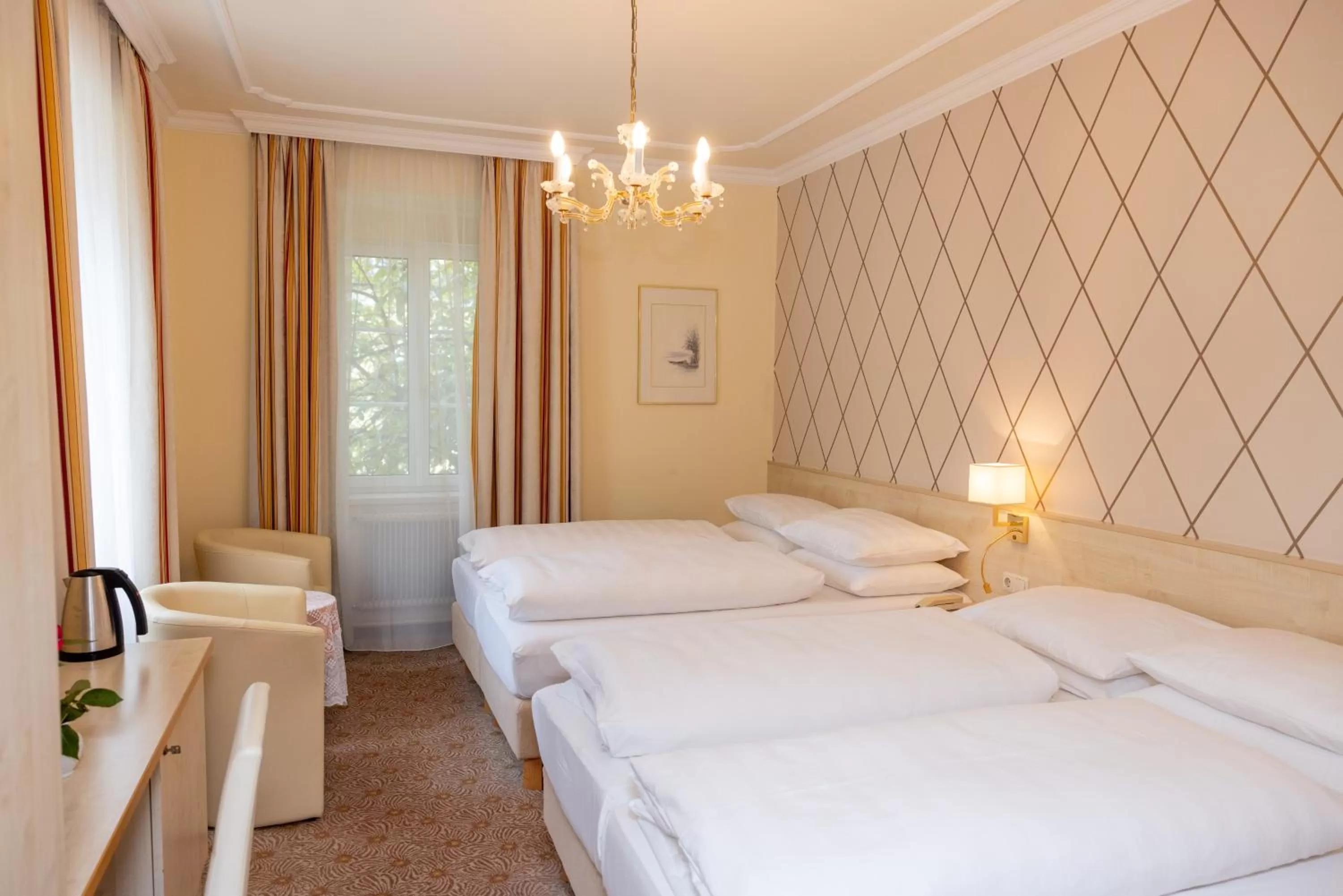 Bedroom, Bed in Hotel Scherer