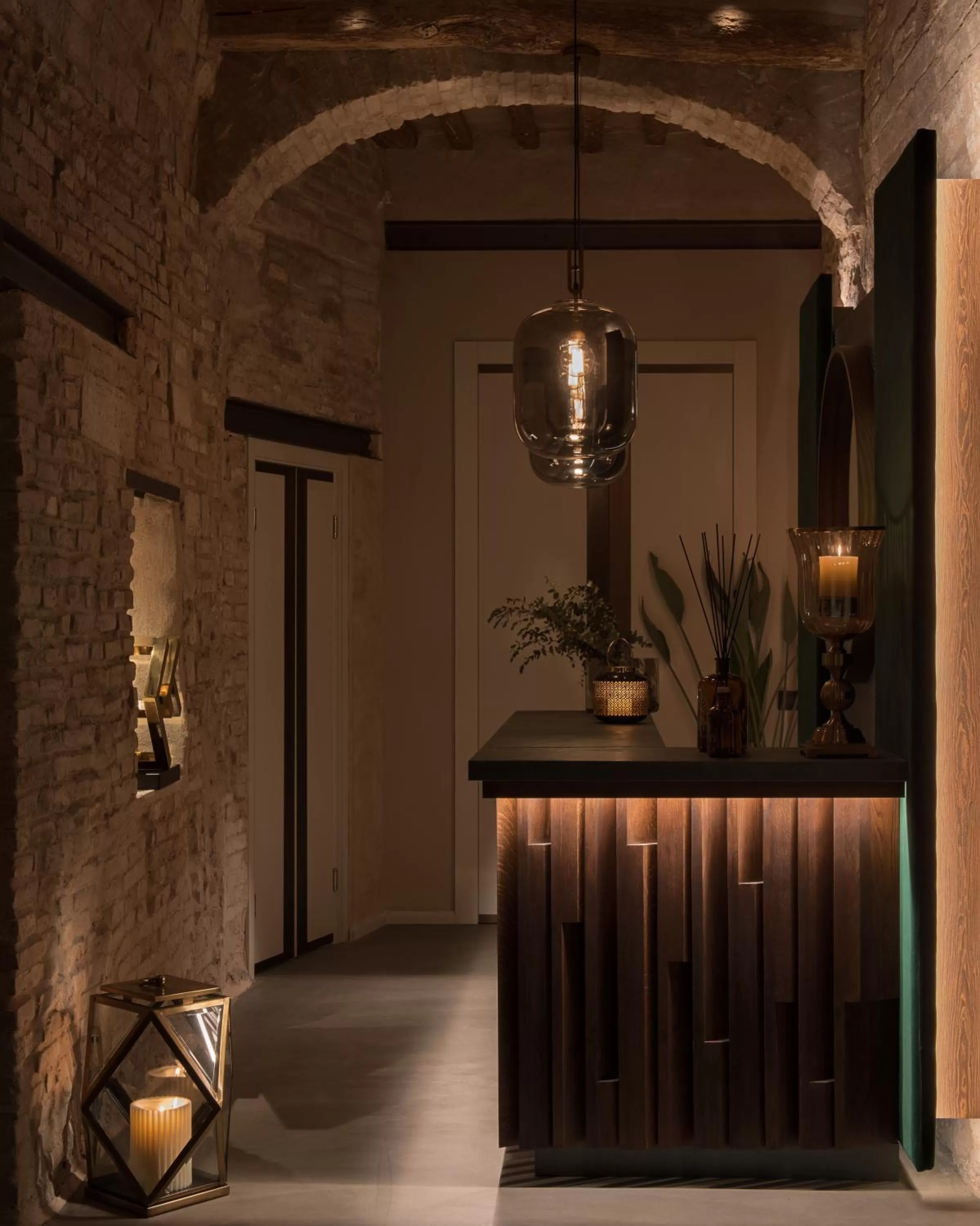 Restaurant/places to eat in Times Suites - Guesthouse