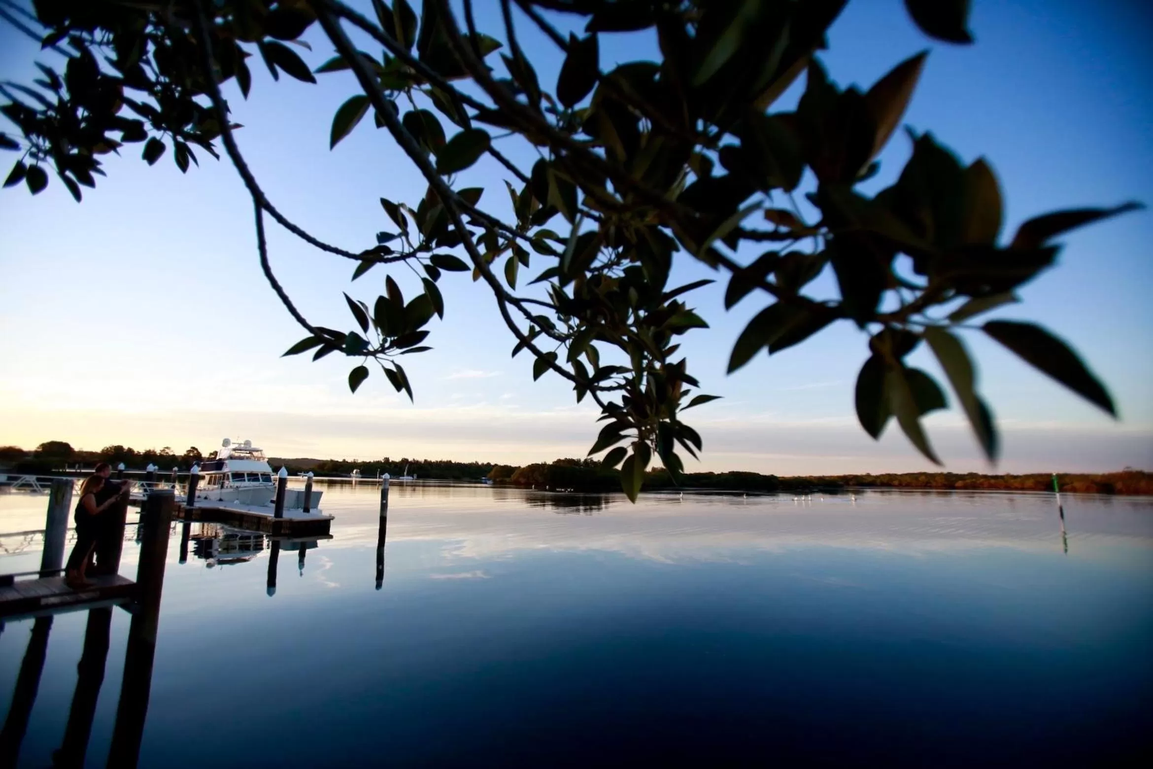 River view in Tea Gardens Hotel