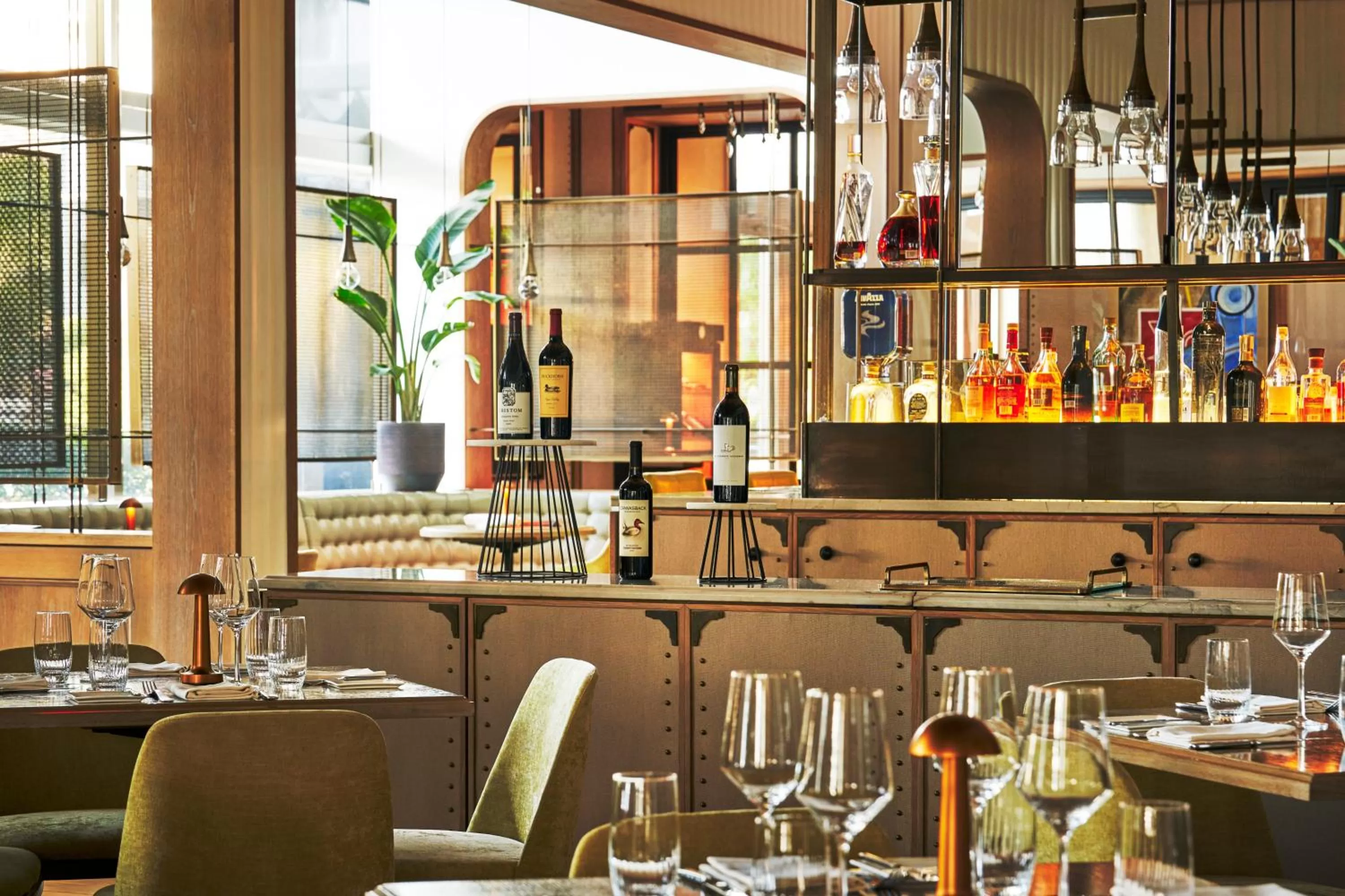 Restaurant/places to eat in Four Seasons Hotel Miami