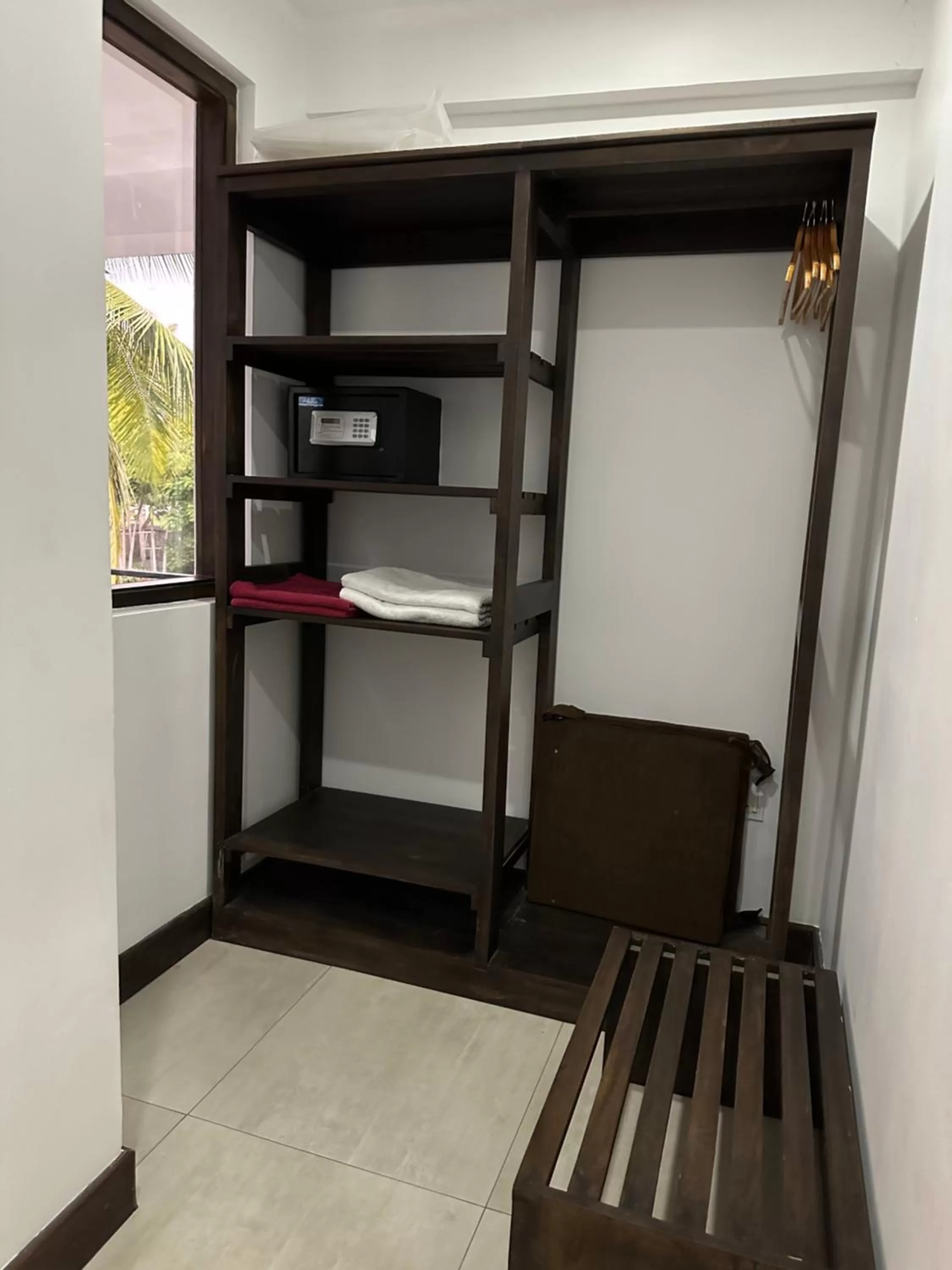 locker in Amaluna Resorts