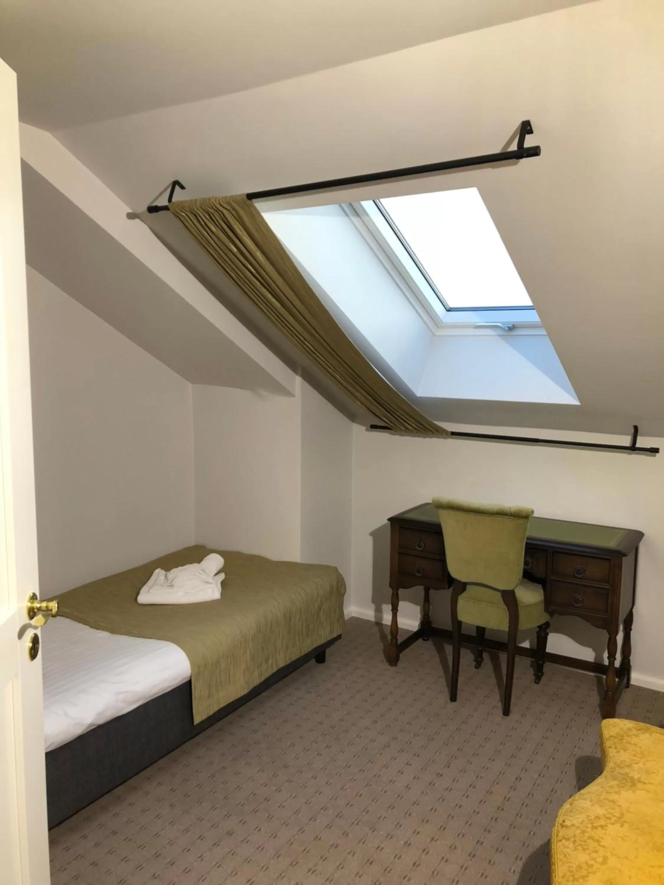 Bed in Arctic Hotel Nordkapp