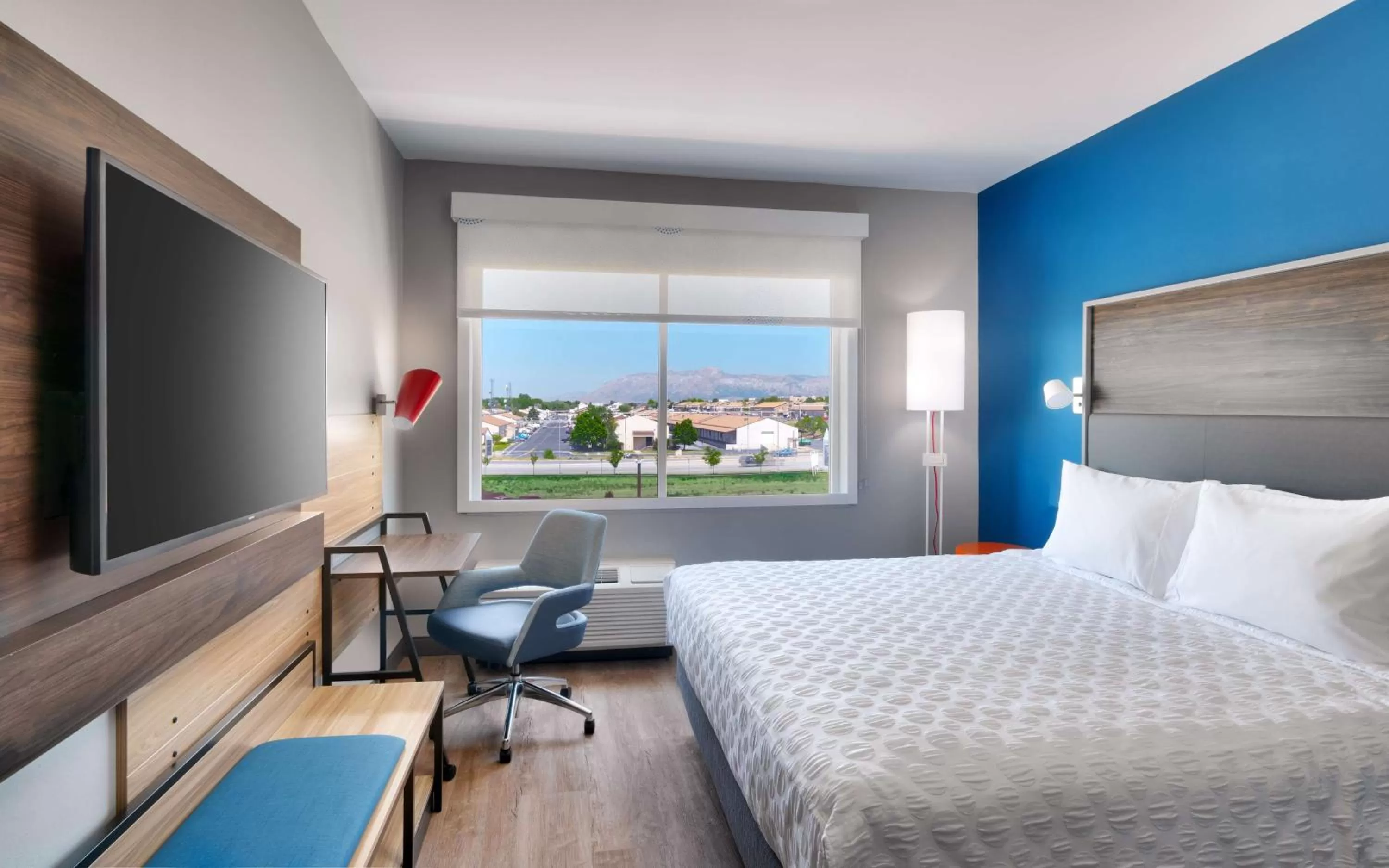 Bedroom, Bed in Tru By Hilton Clearfield Hill Air Force Base, Ut