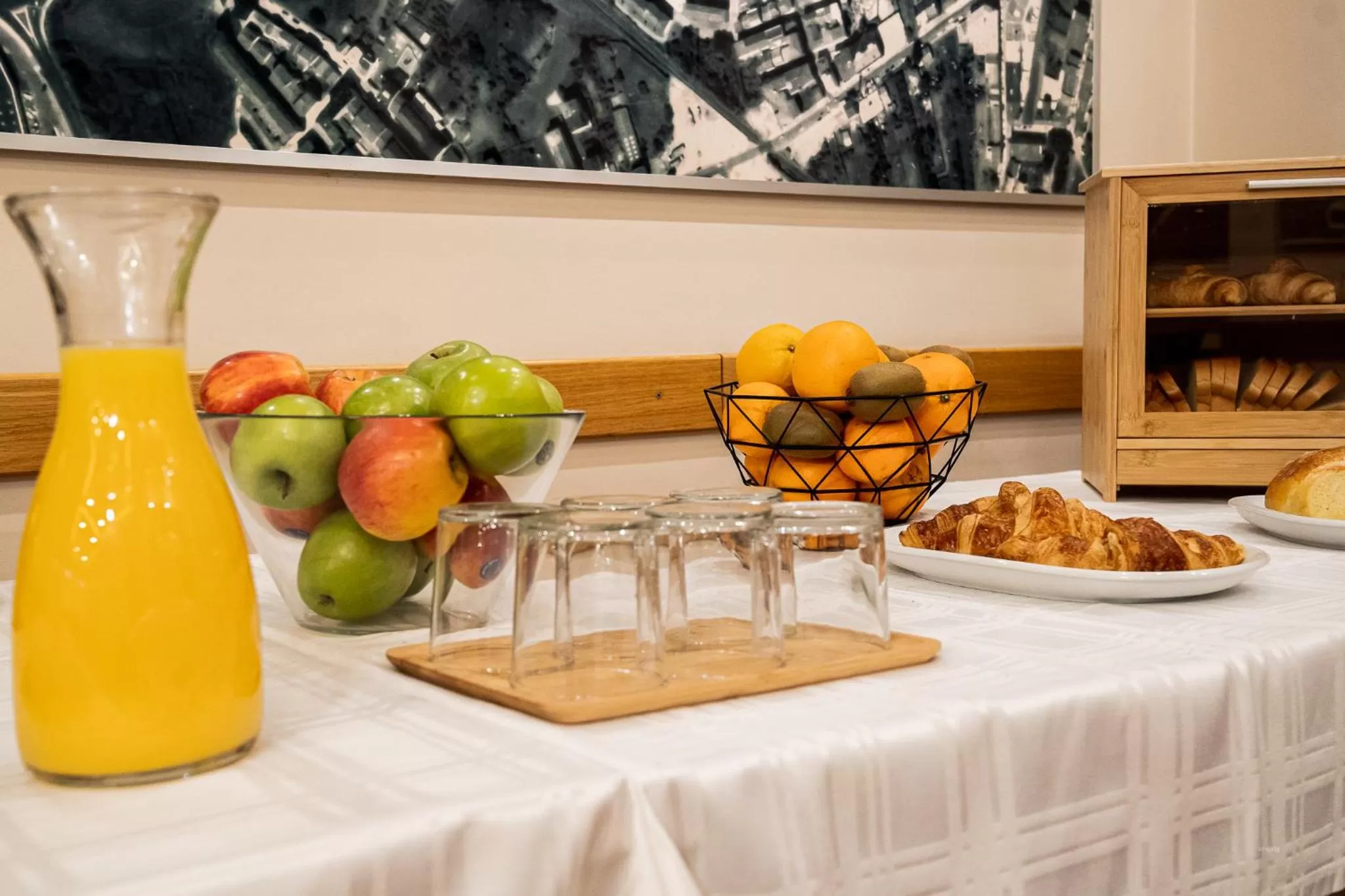 Buffet breakfast in Hotel Silva