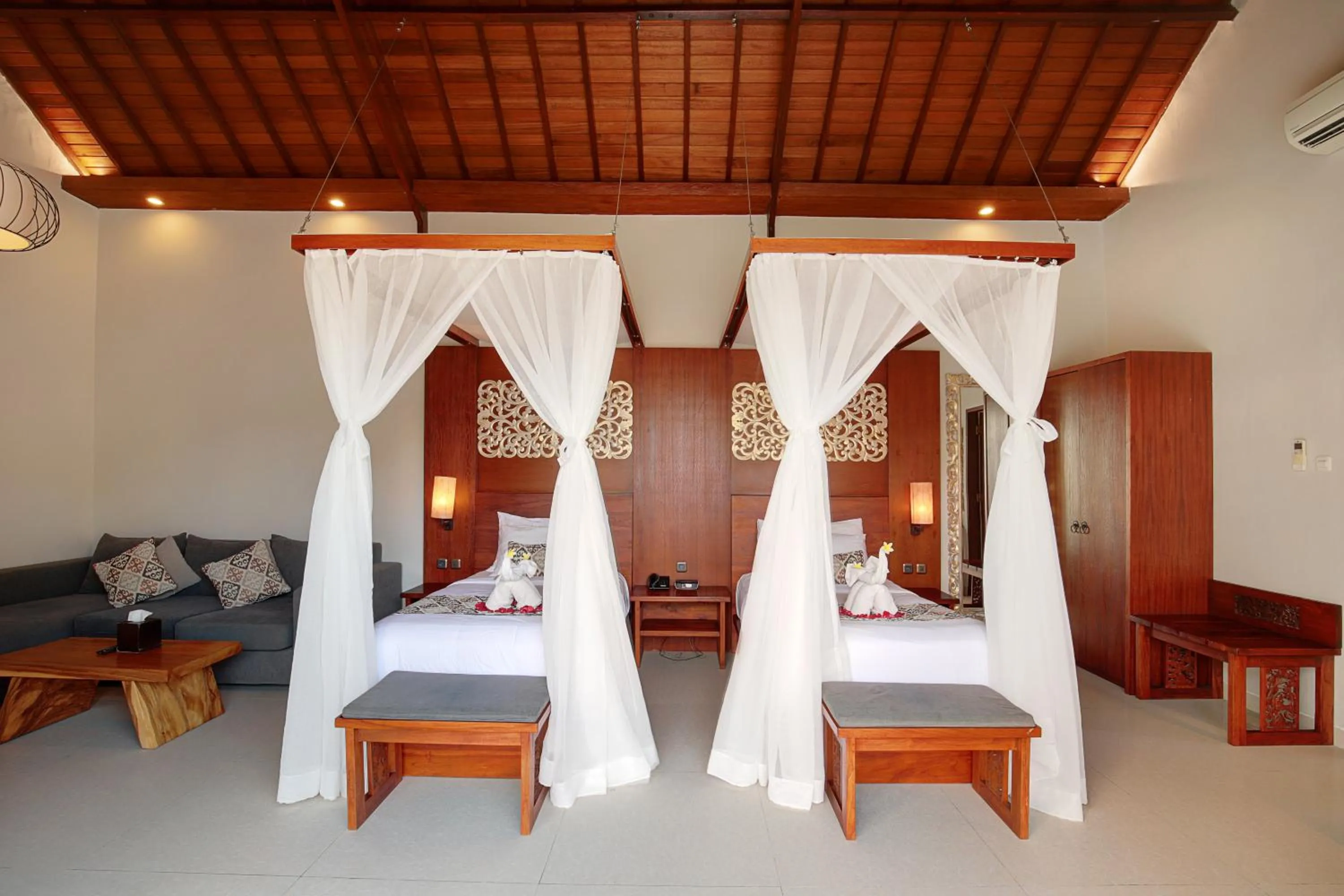 Bedroom, Bed in Lumbini Luxury Villas and Spa