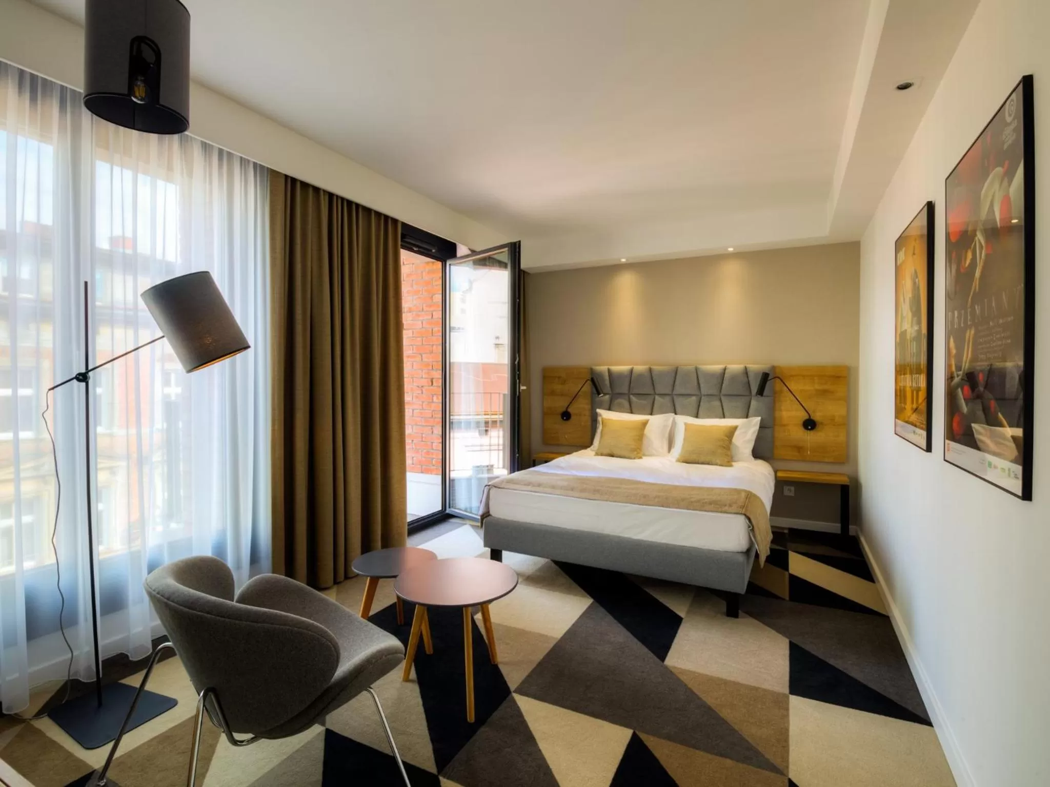 Photo of the whole room, Bed in Lwowska 1