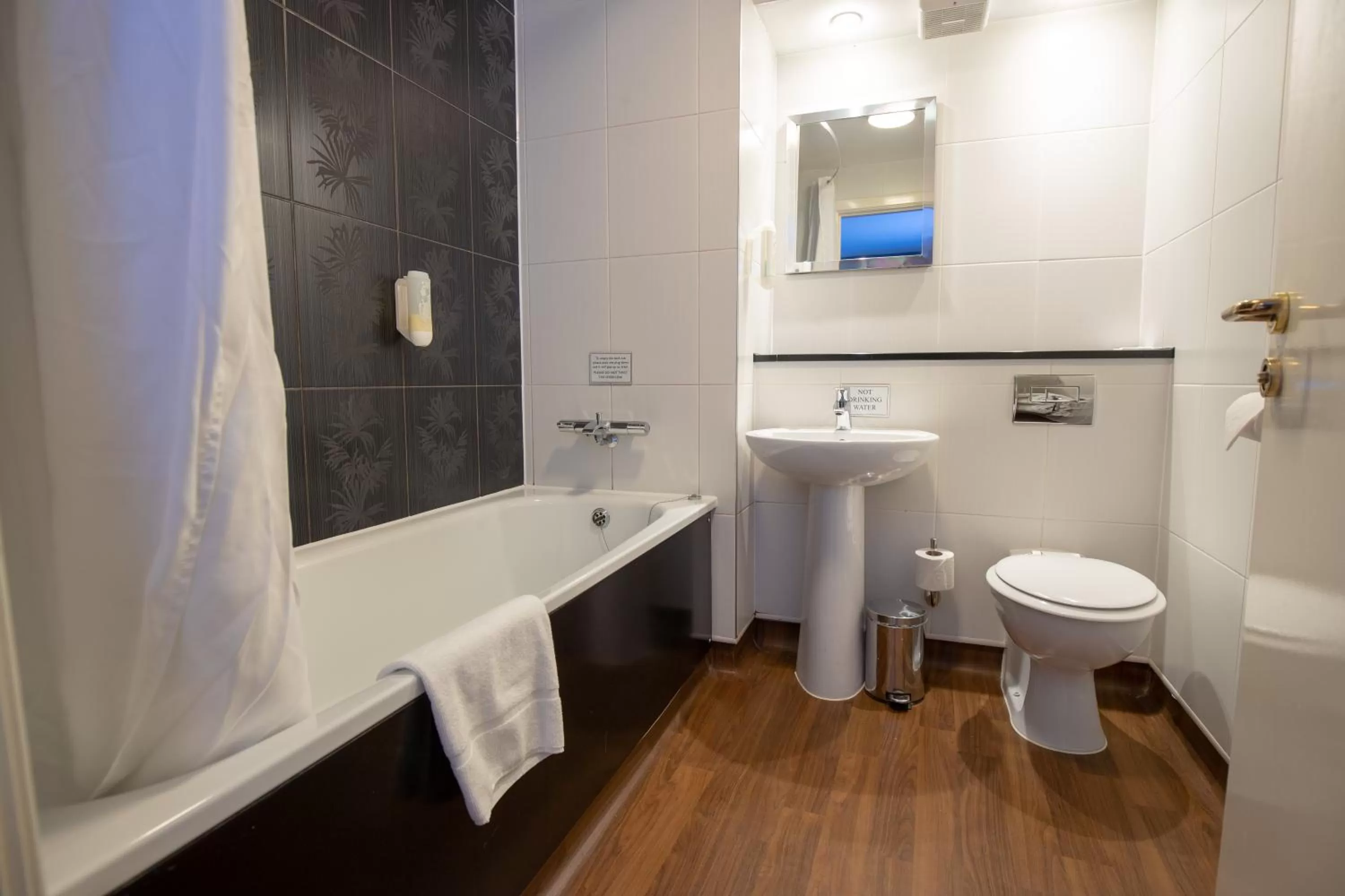 Bathroom in The White Lady Wetherspoon