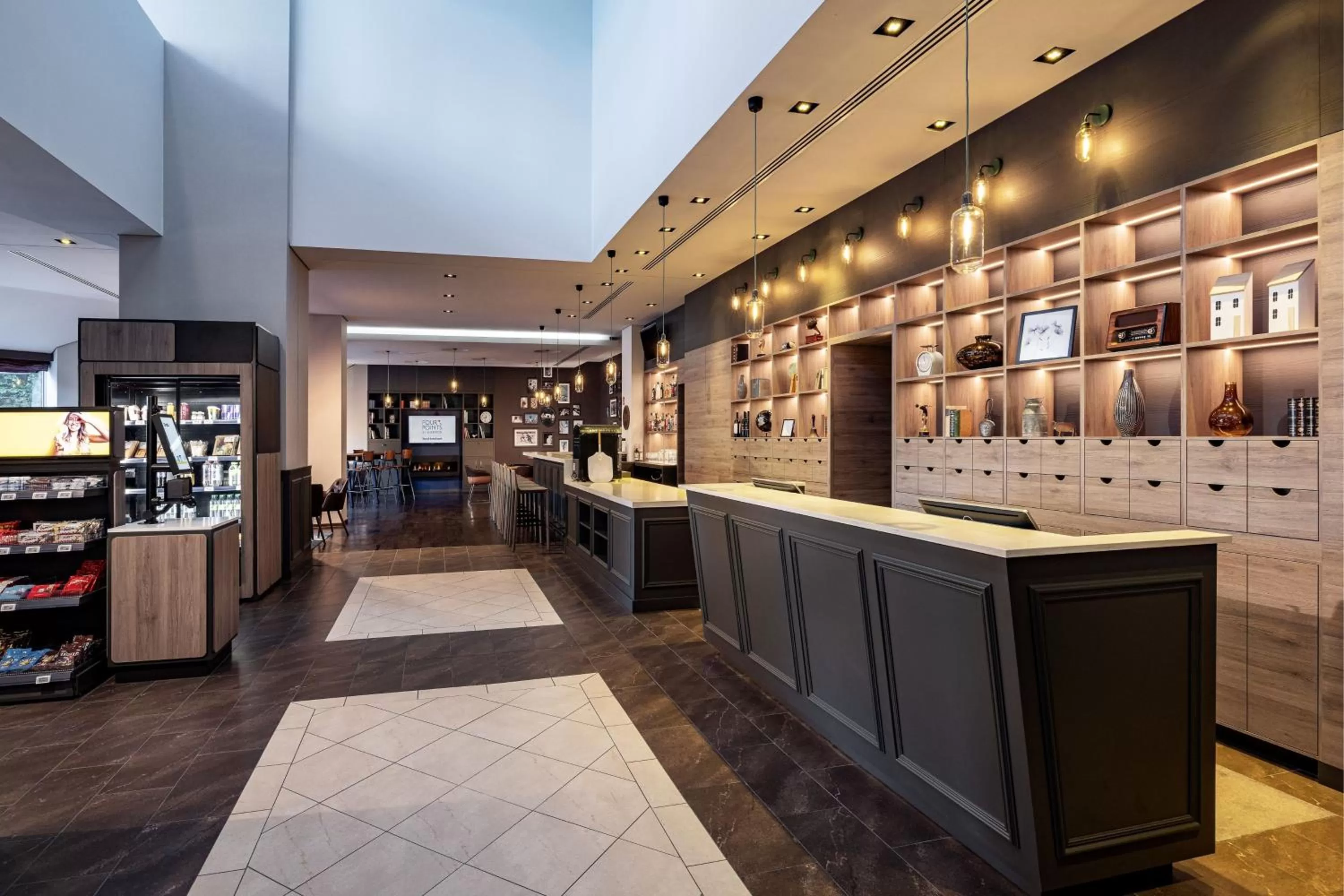 Lobby or reception in Four Points by Sheraton Munich Arabellapark