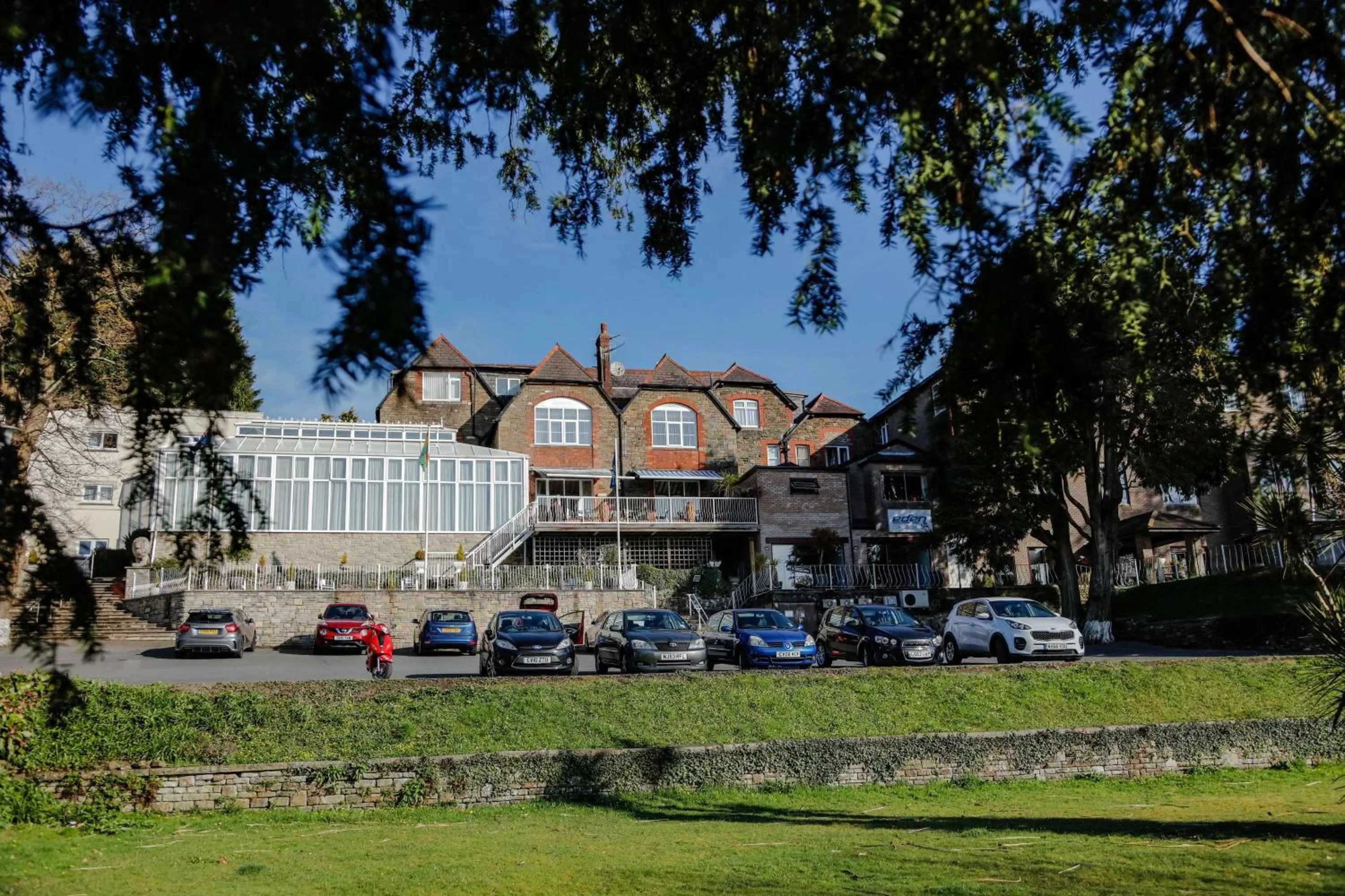 Property building in The Diplomat Hotel Restaurant & Spa