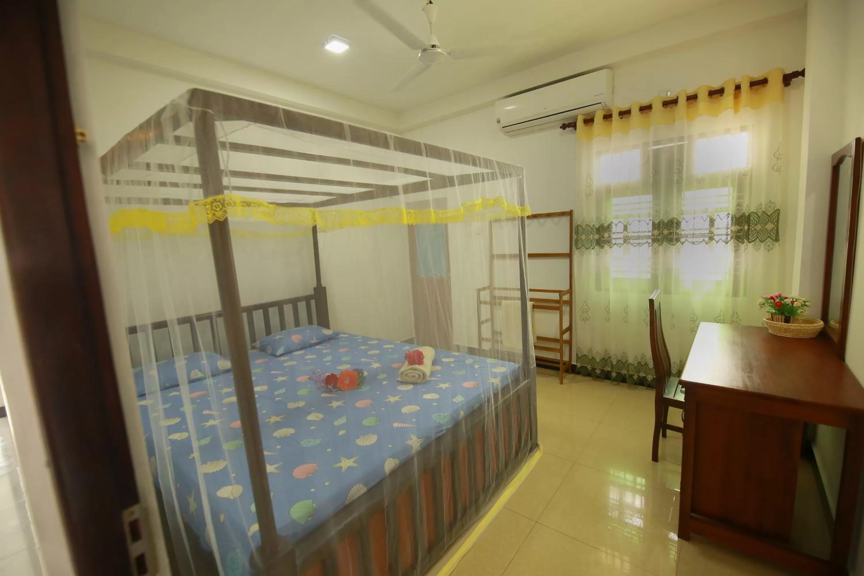 Bed in New Ocean Vibes Ahangama