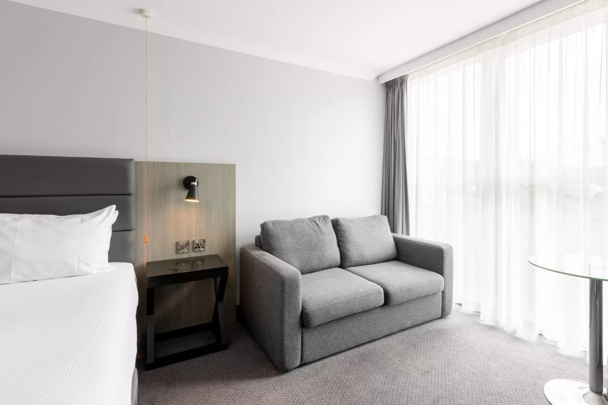 Photo of the whole room, Bed in Holiday Inn Newcastle Gosforth Park by IHG