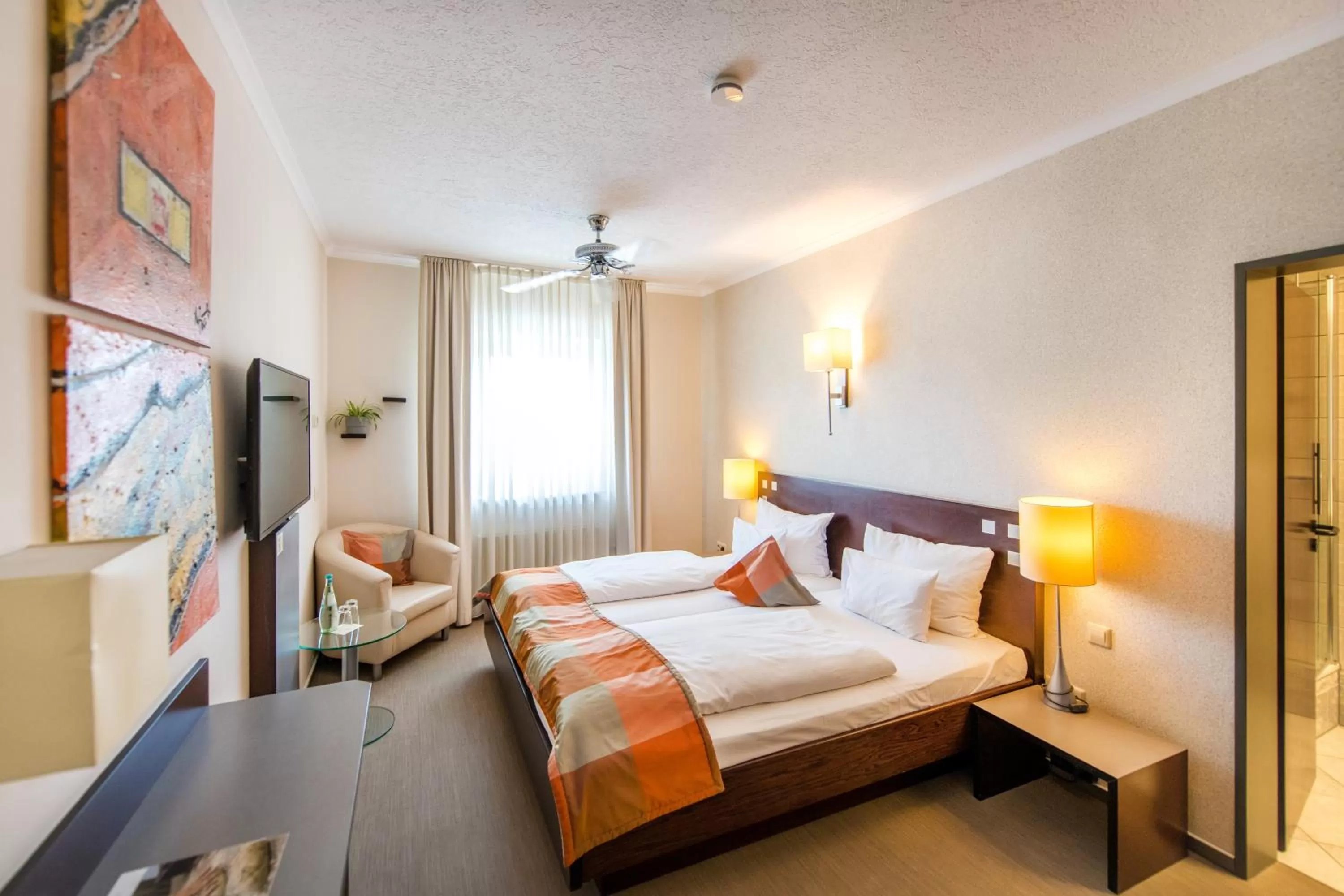 Photo of the whole room, Room Photo in Hotel Stein - Schiller's Manufaktur