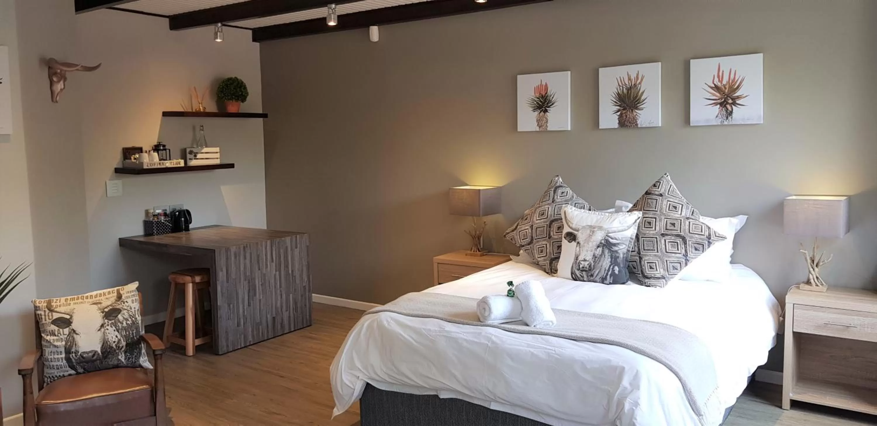 Photo of the whole room, Bed in The Hillcrest Guesthouse