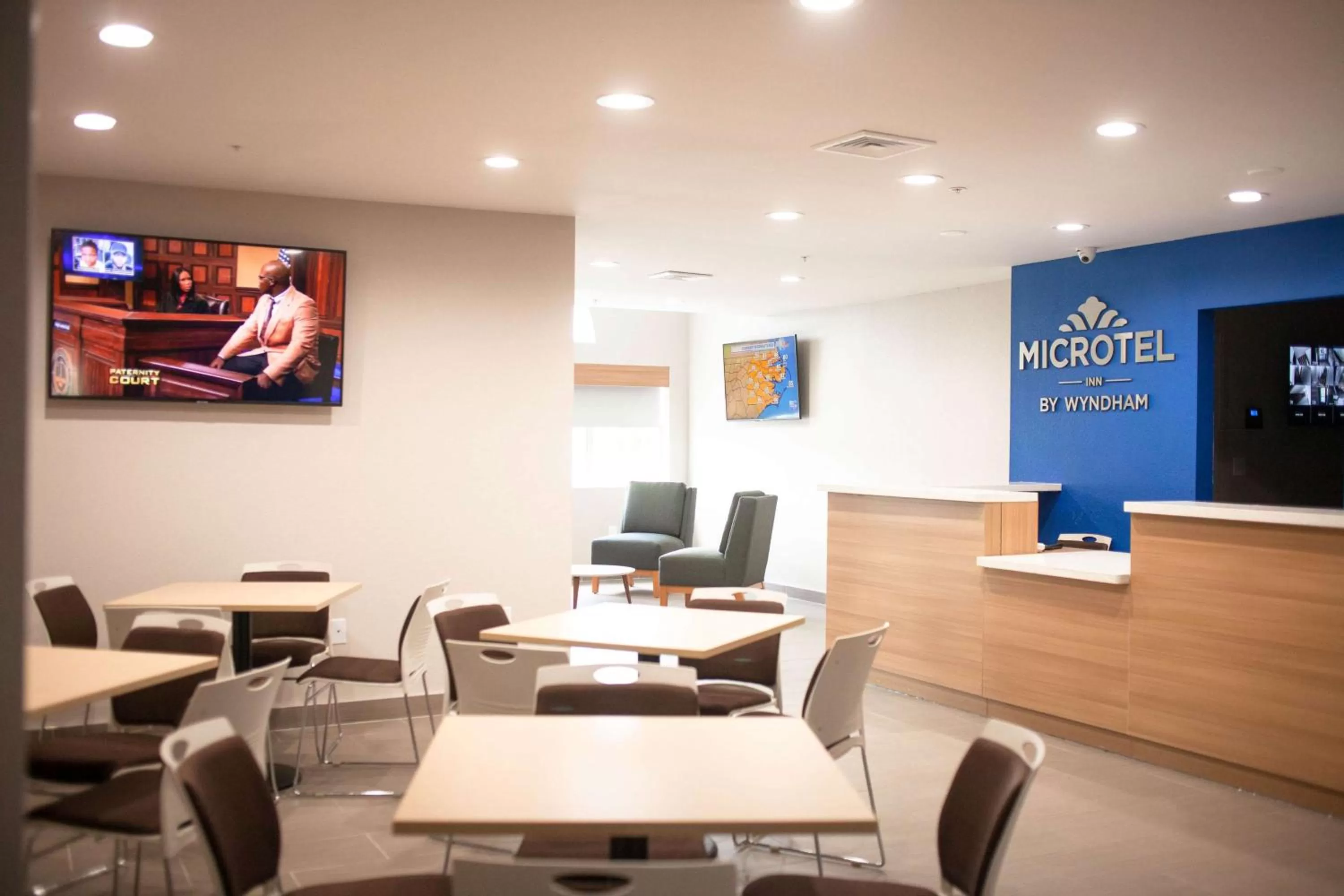 Lobby or reception in Microtel Inn & Suites by Wyndham Camp Lejeune/Jacksonville