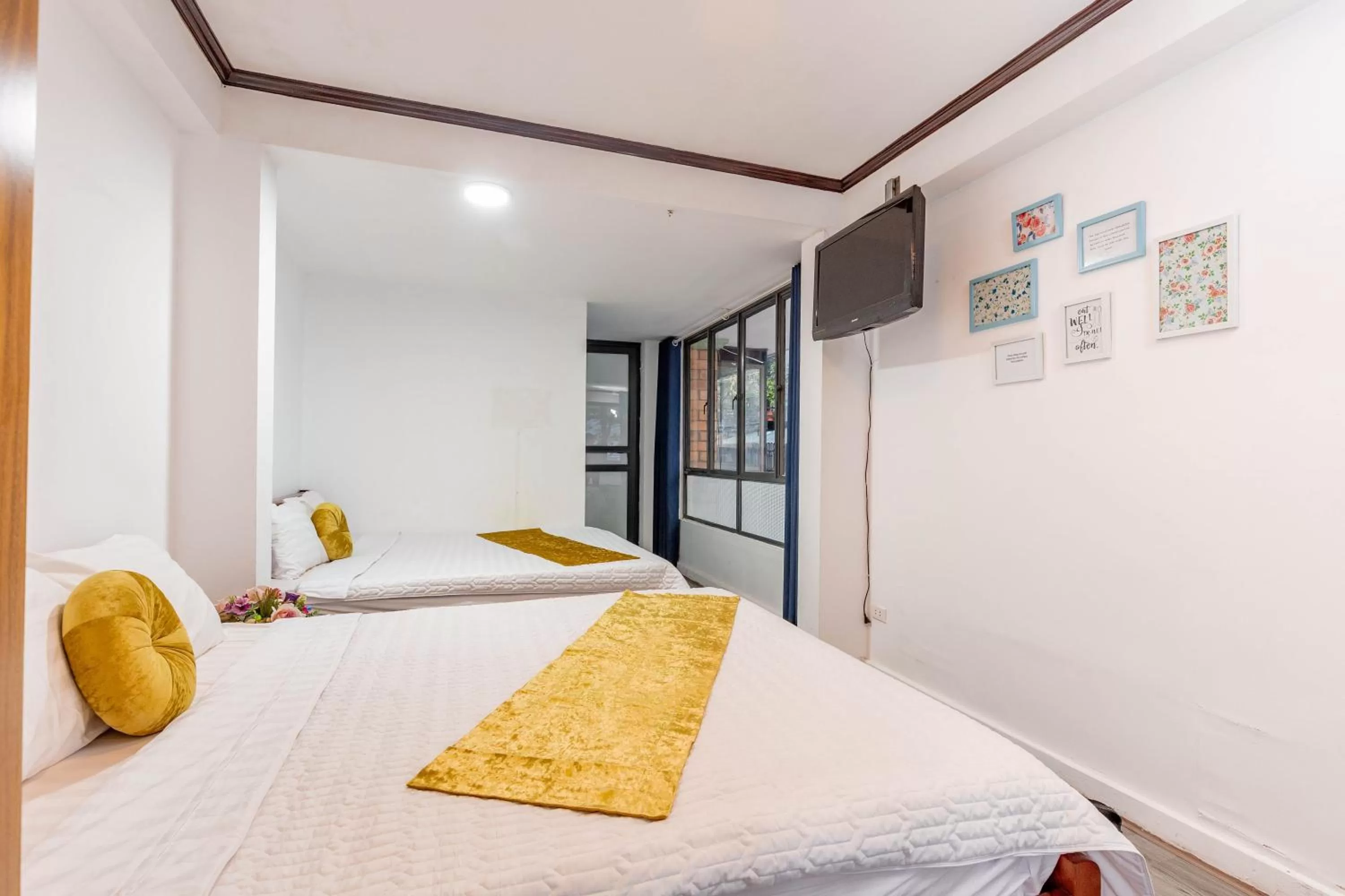 Bed in Hanoi View Legend Hotel