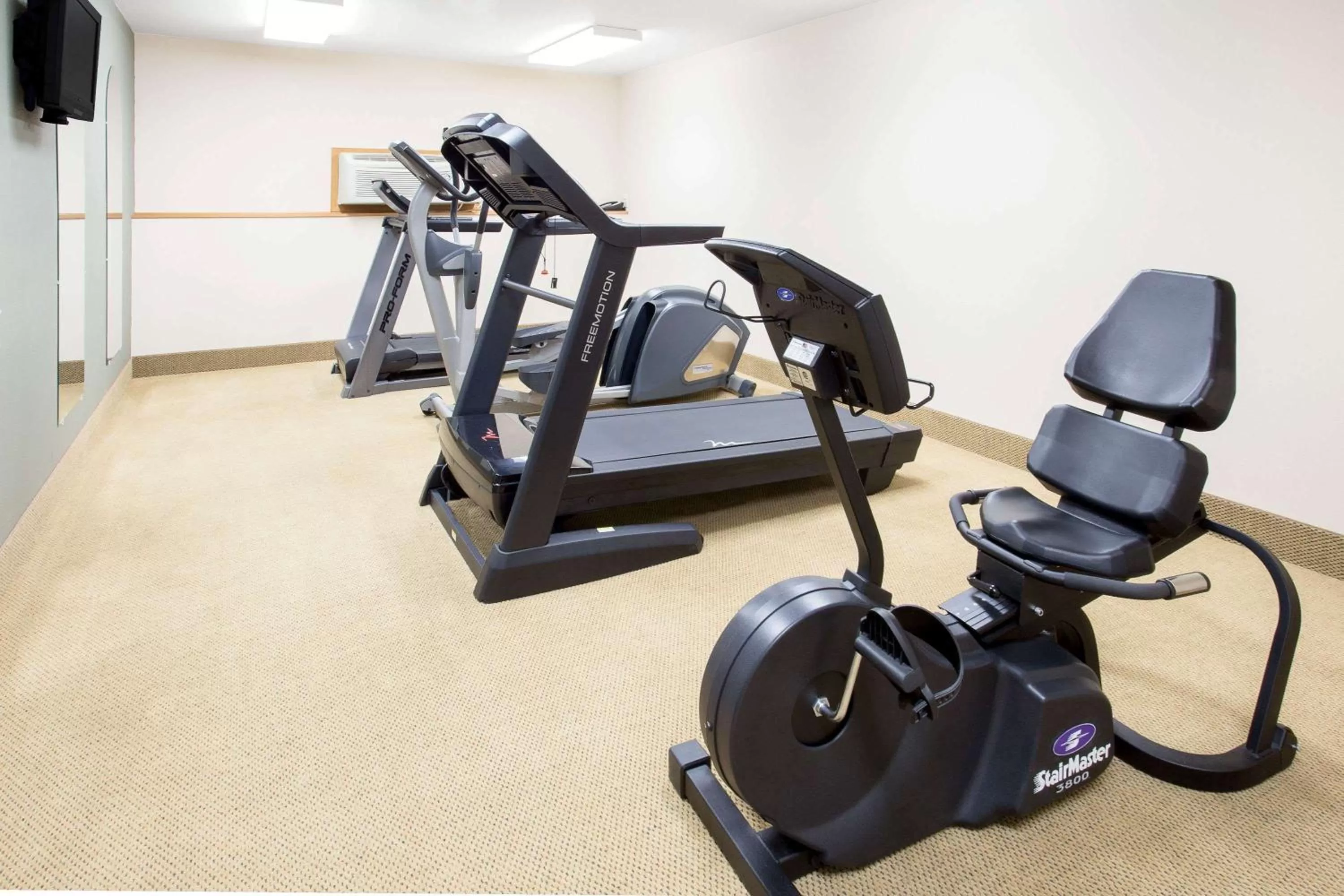 Fitness centre/facilities in Darlington Inn