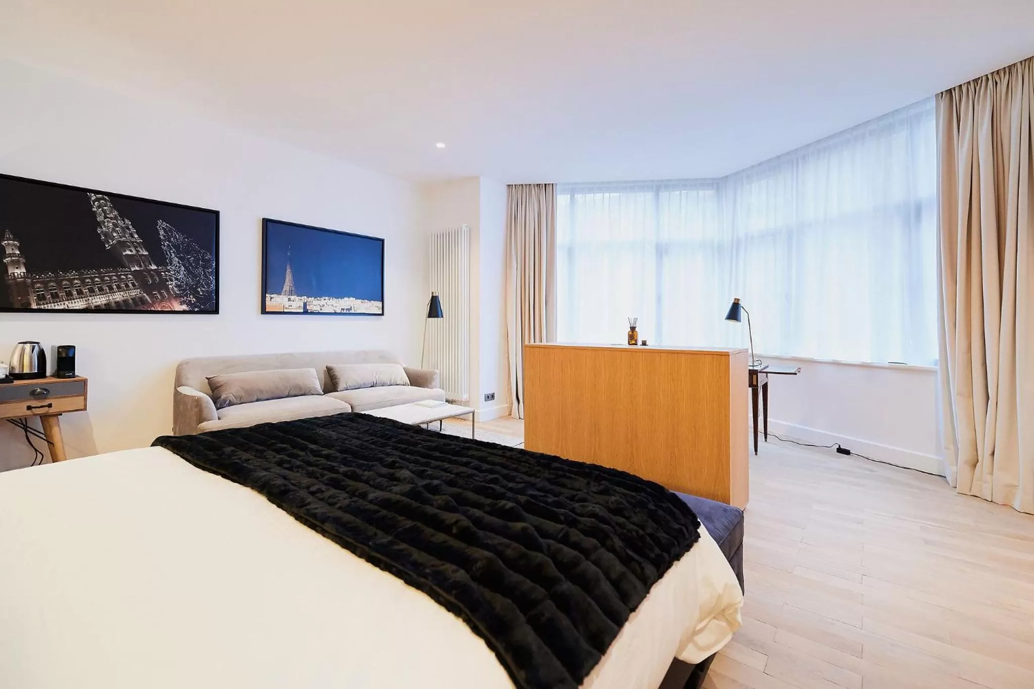 Bedroom, Bed in B&B Suites 124