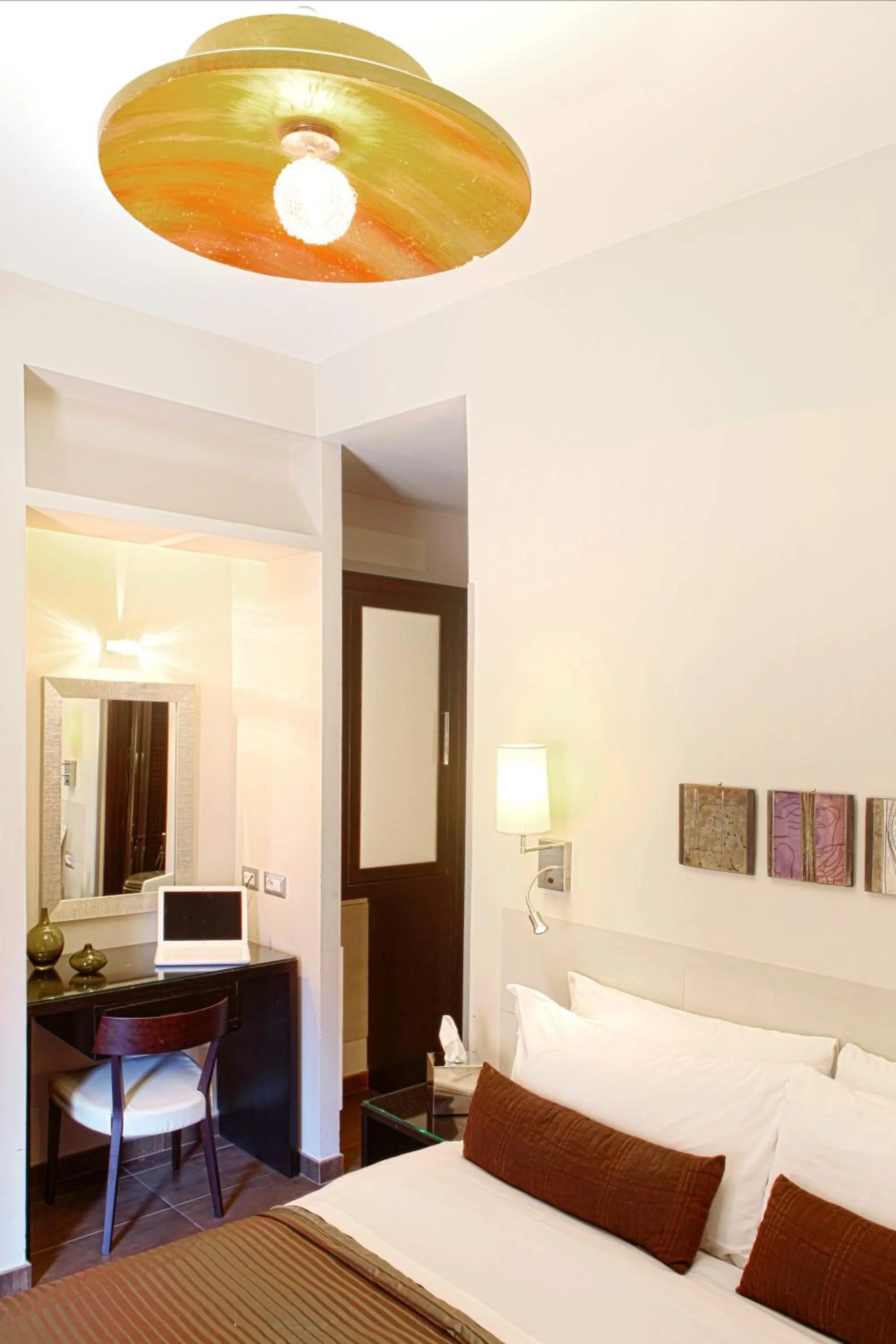 Bed in Basilio 55 Rome