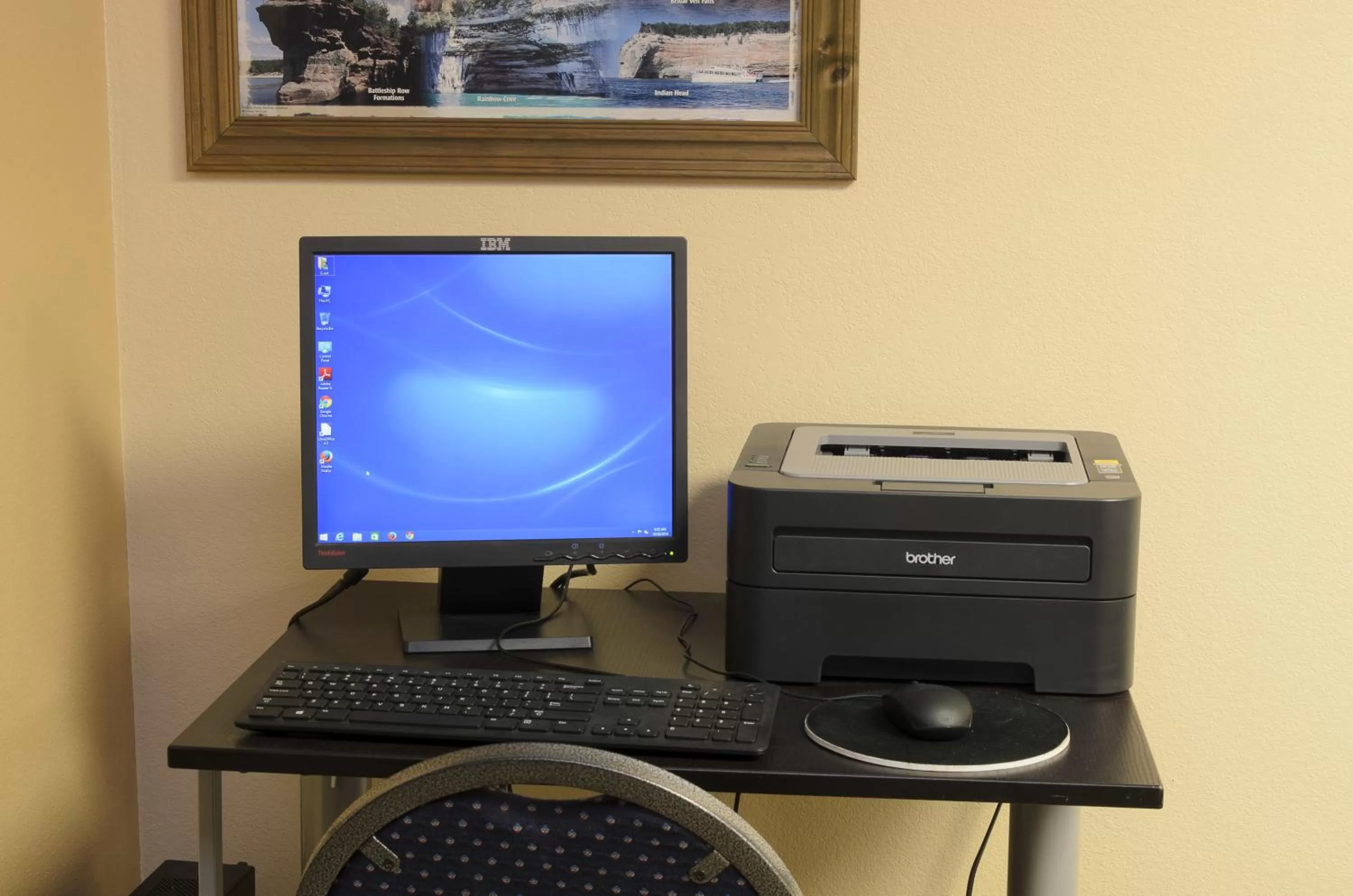 Business facilities, Business Area/Conference Room in North Star Hotel Pictured Rocks