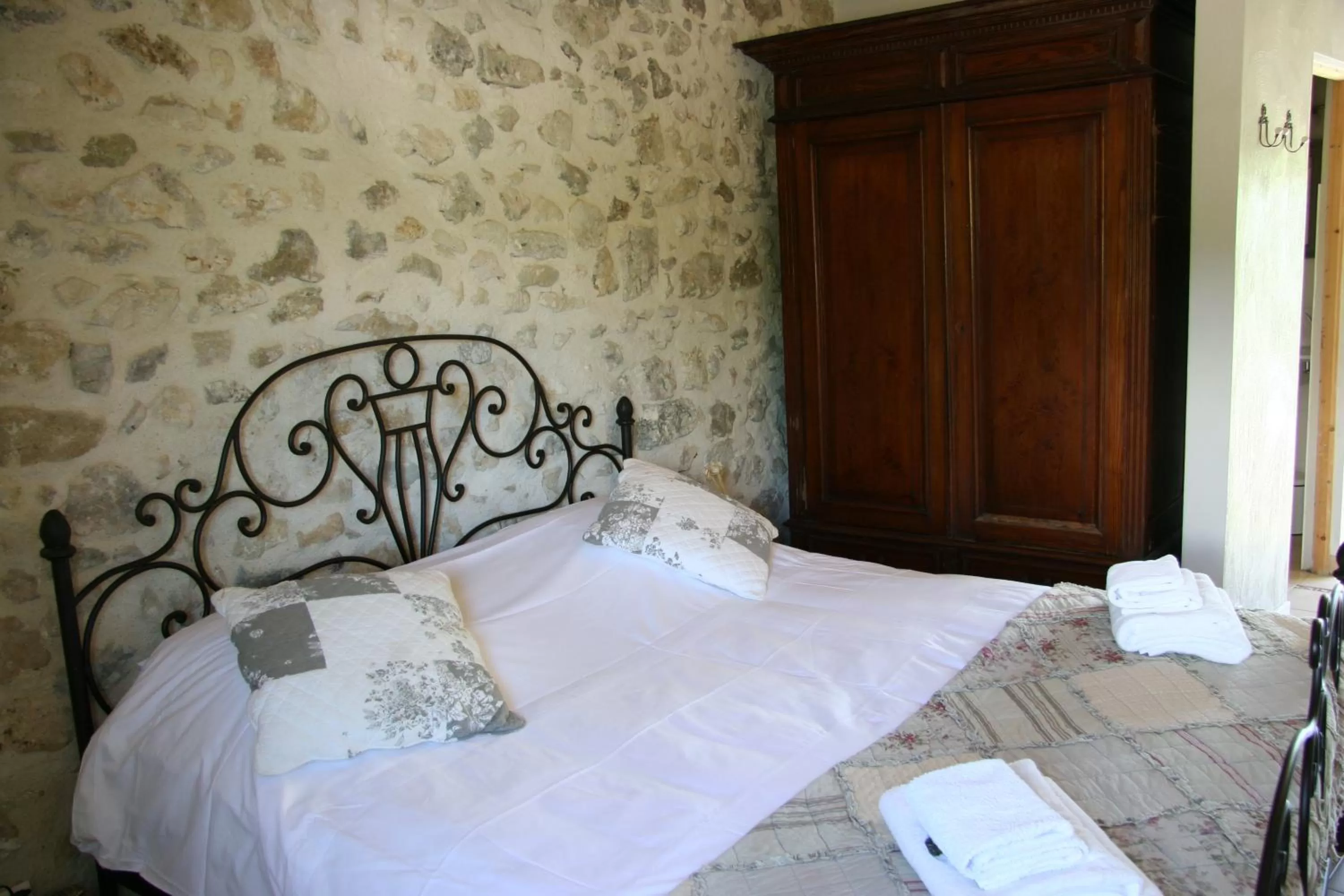 Bed in Moulin Mariman