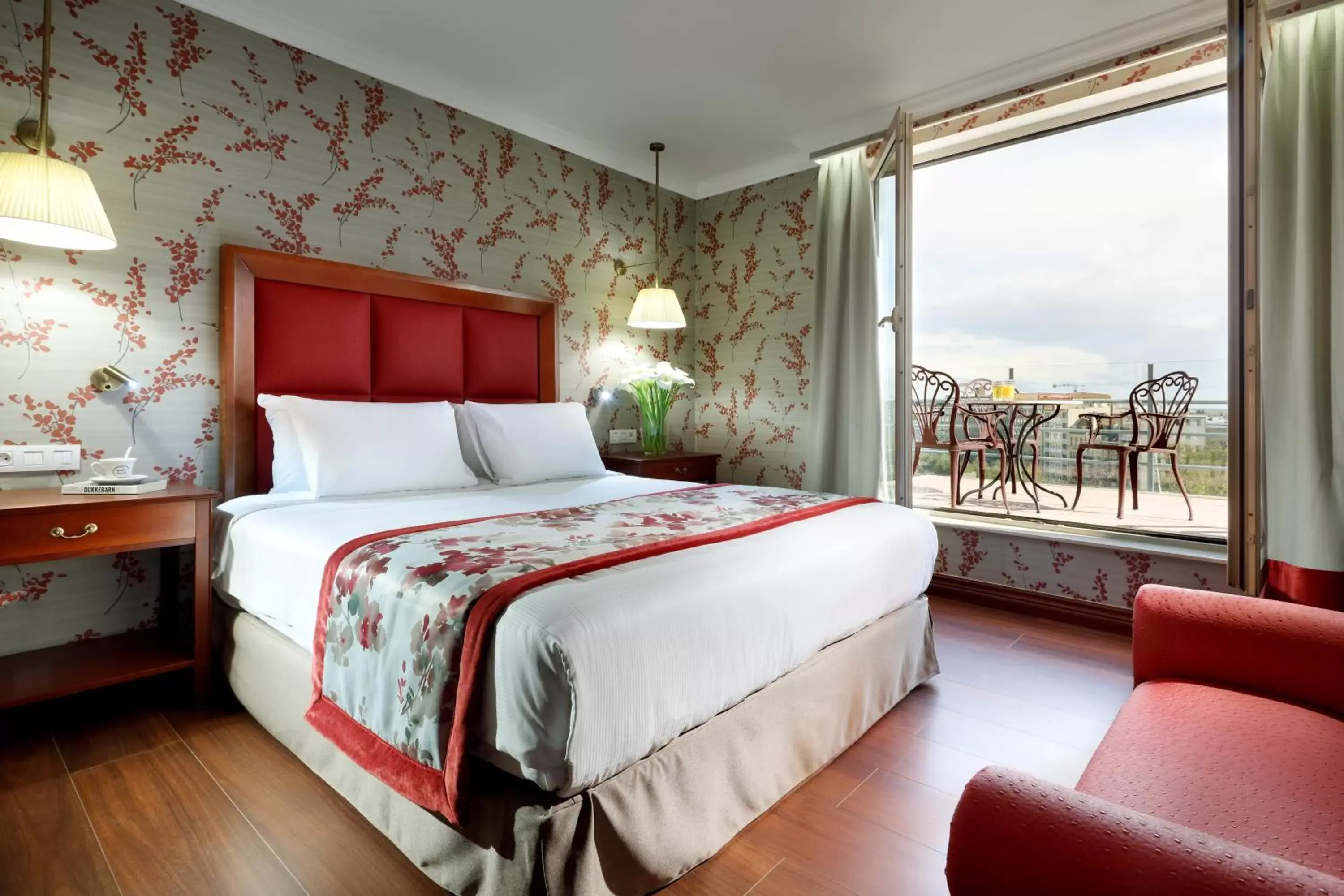 Junior Suite with Terrace in Eurostars Montgomery Junior Suite with Terrace in Eurostars Montgomery