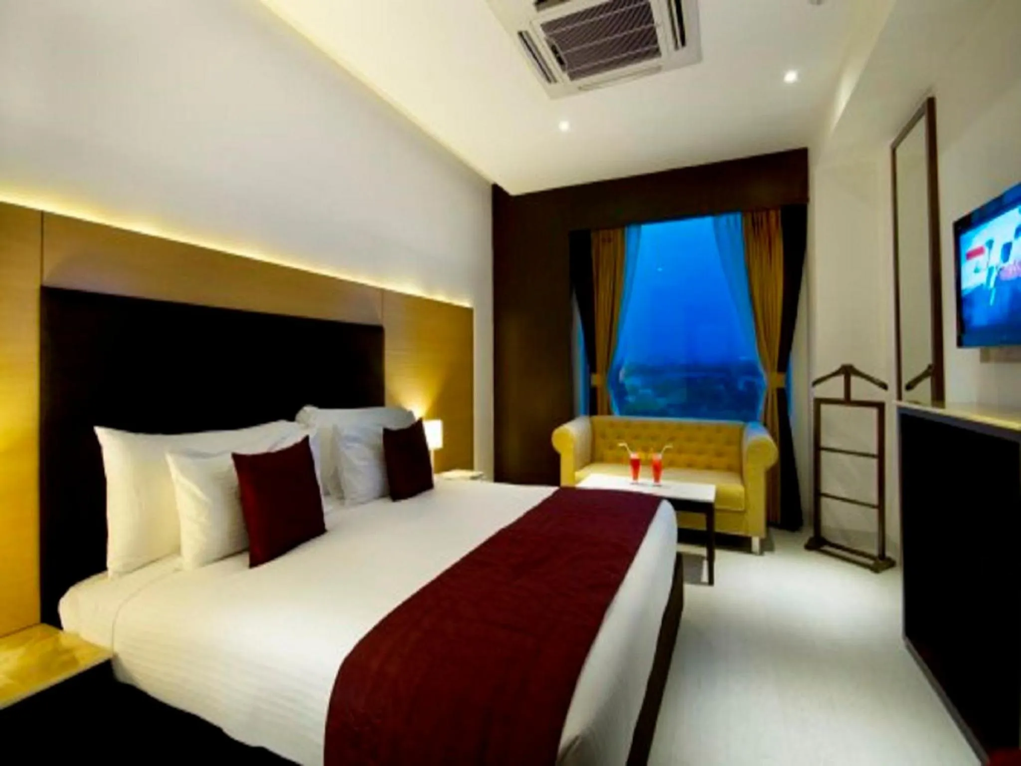 Bedroom, Bed in The Fern Residency - Chandigarh