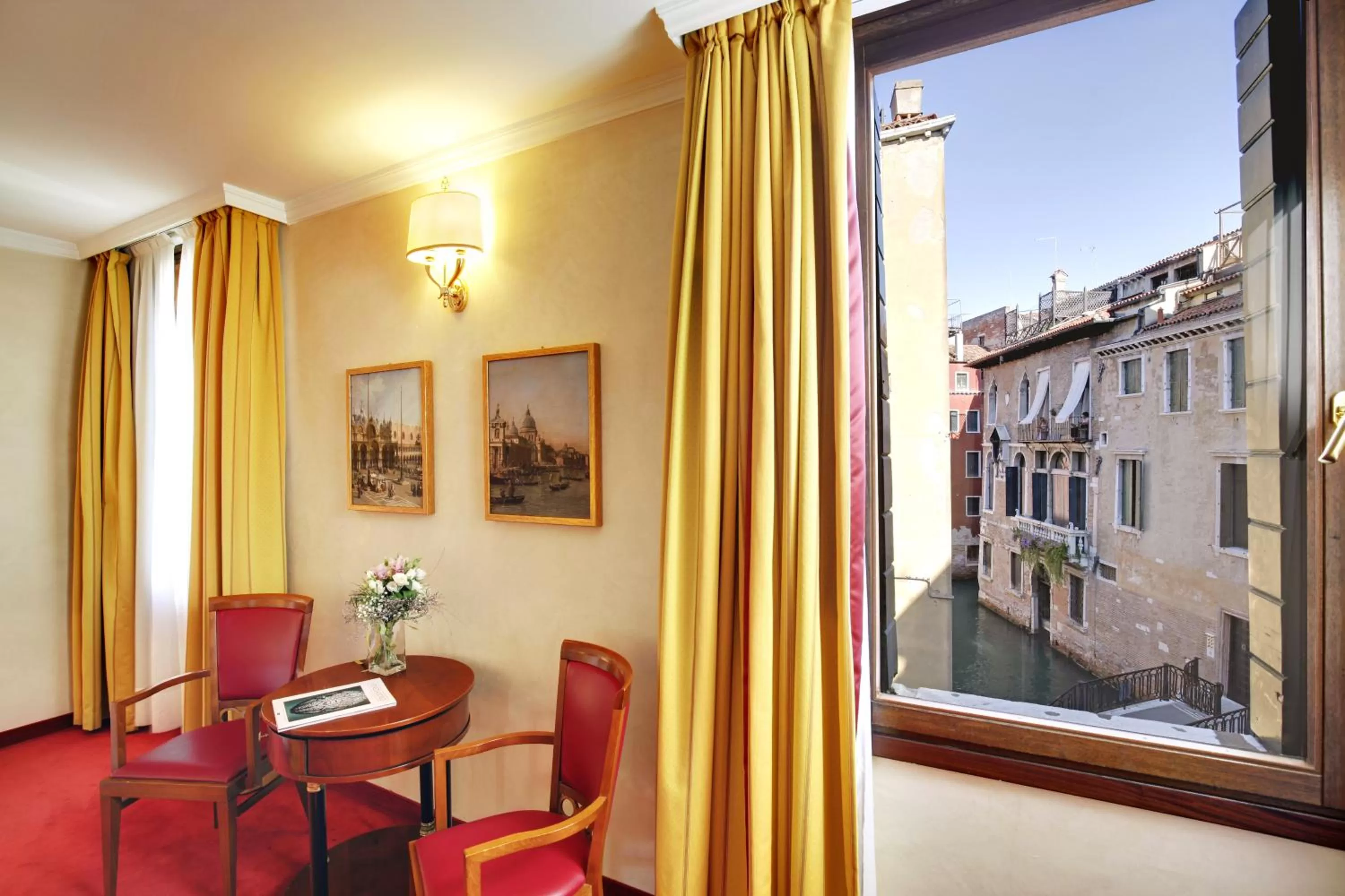 City view in Hotel Donà Palace