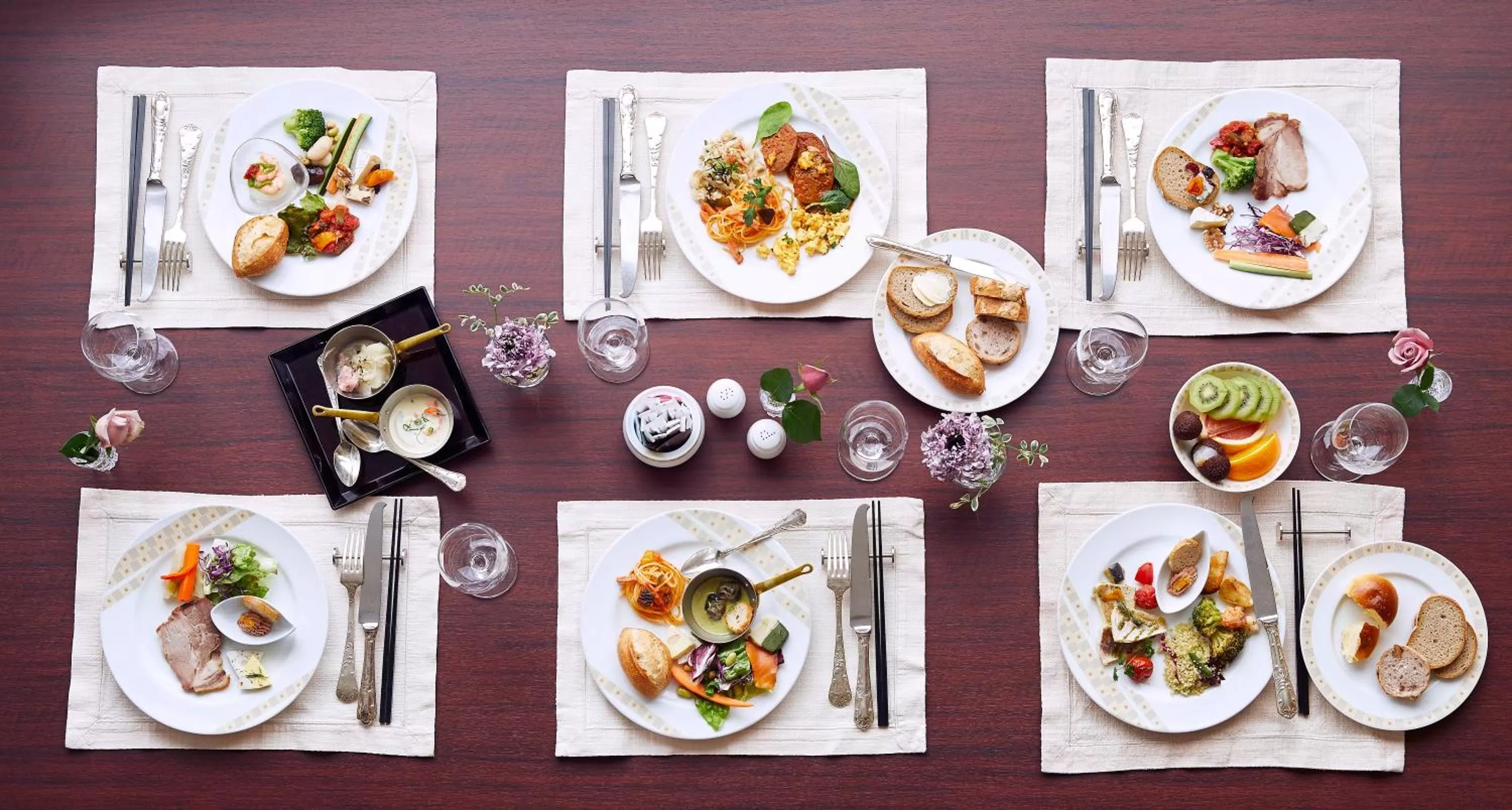 Restaurant/places to eat in Imperial Hotel Tokyo