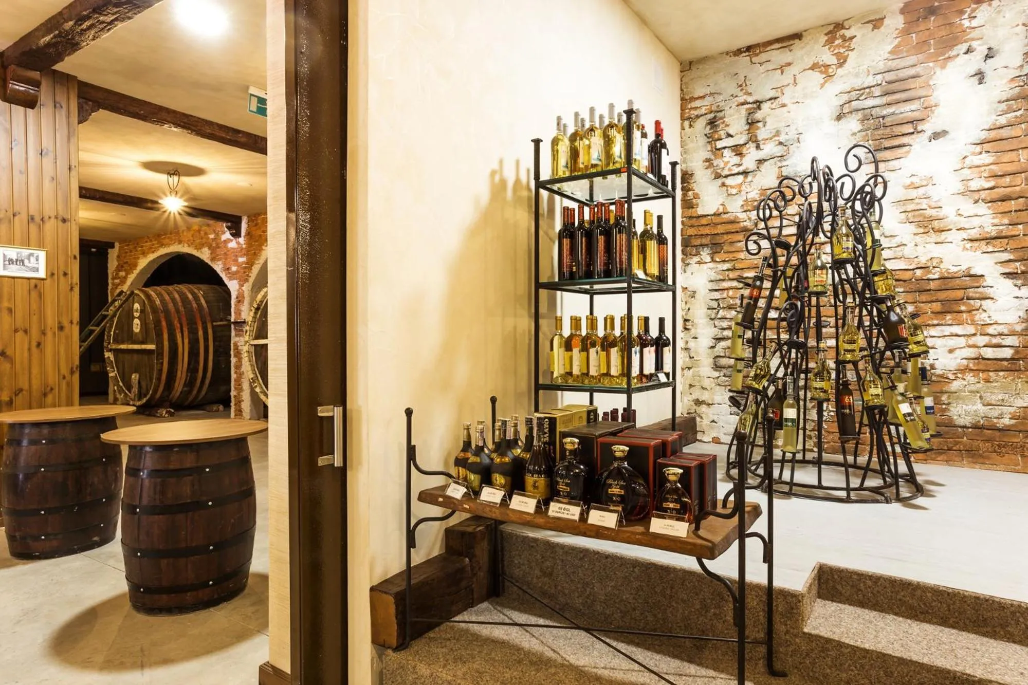 On-site shops in Festa Via Pontica