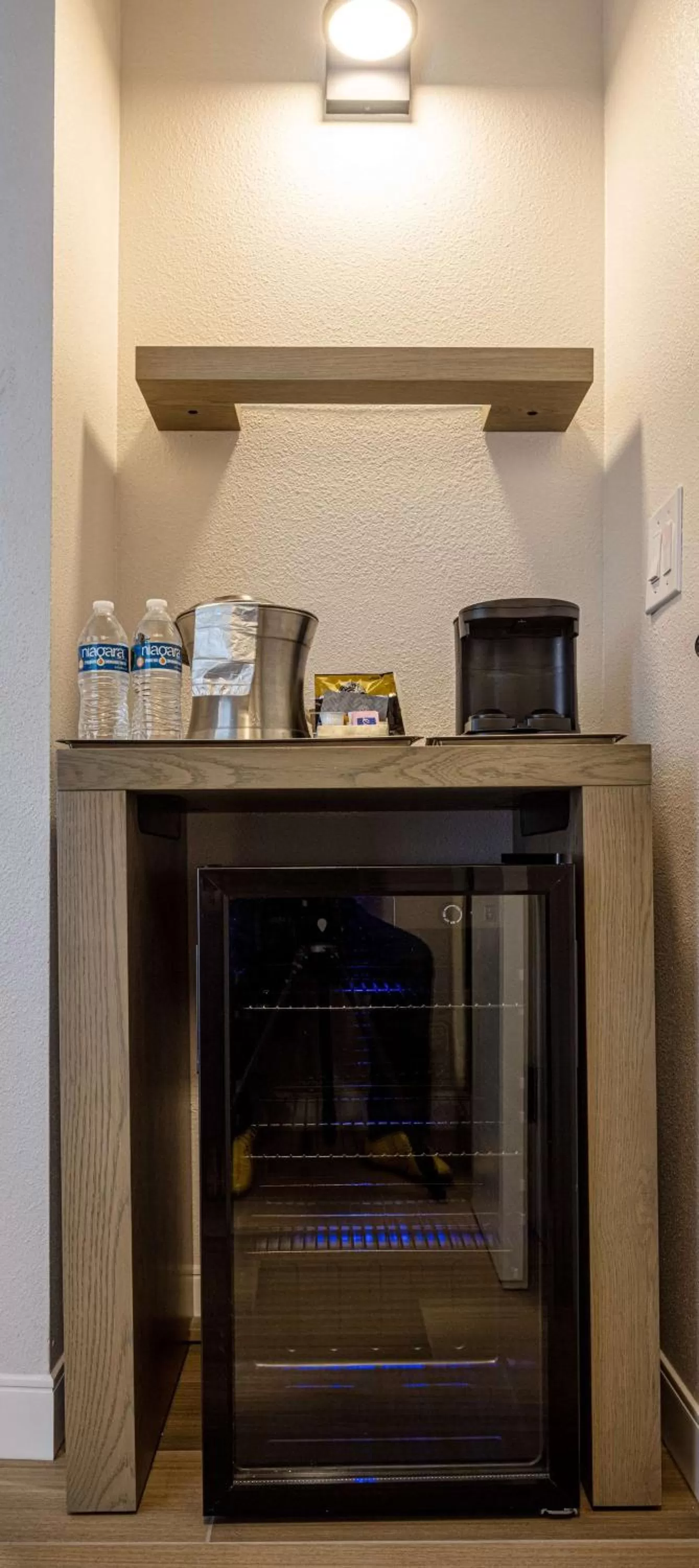 Queen Room with Bath Tub - Mobility/Hearing Accessible in Hilton Austin Airport