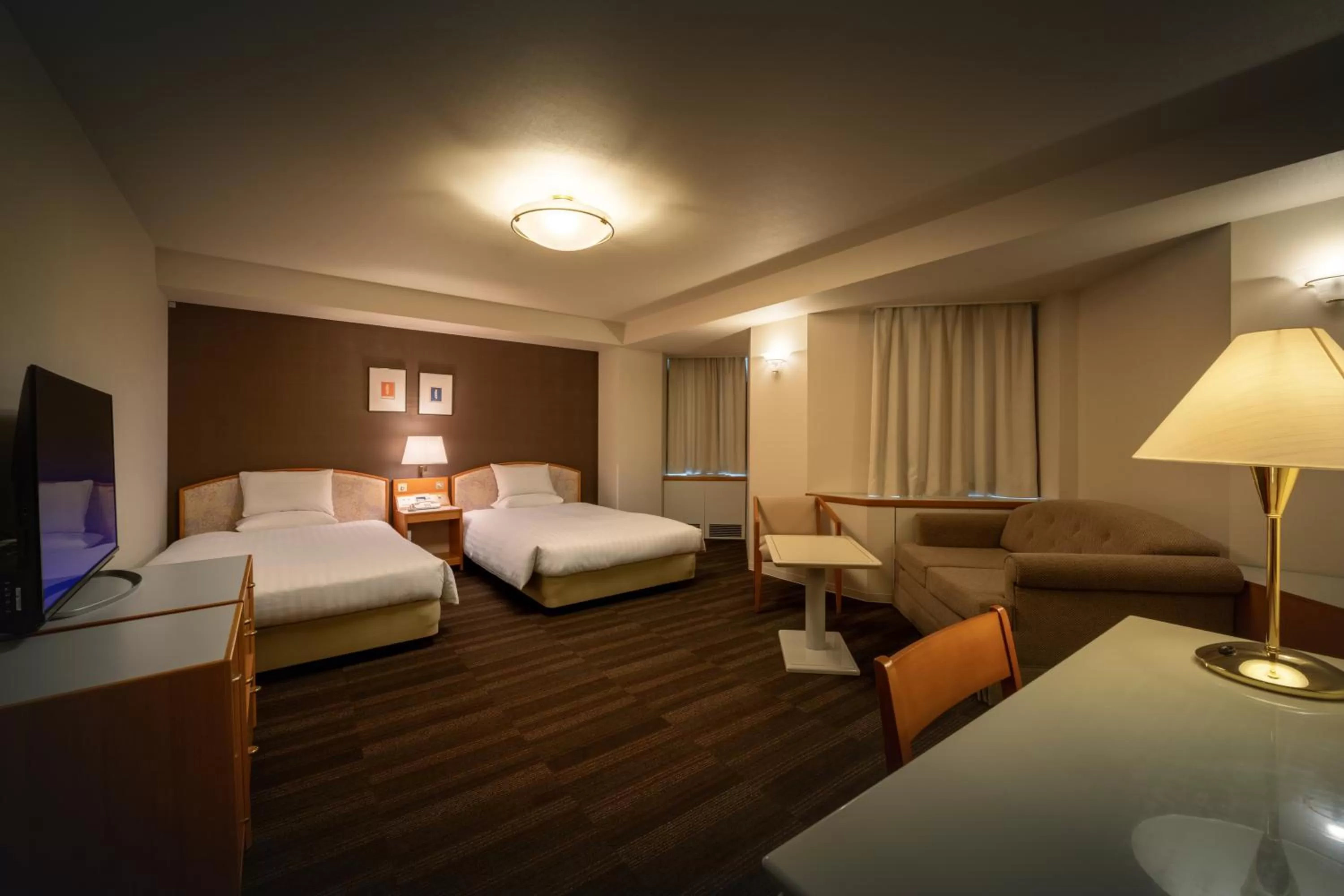 Photo of the whole room in Air Terminal Hotel