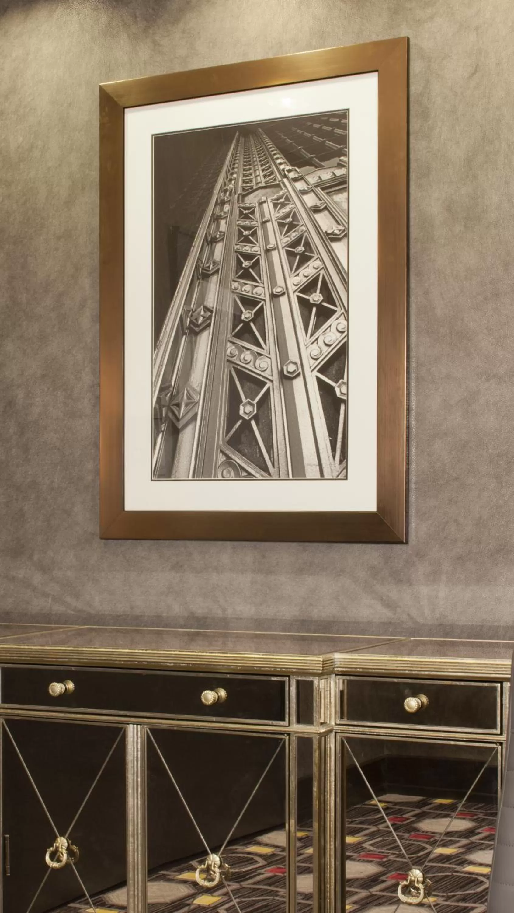 Decorative detail in Silversmith Hotel Chicago Downtown