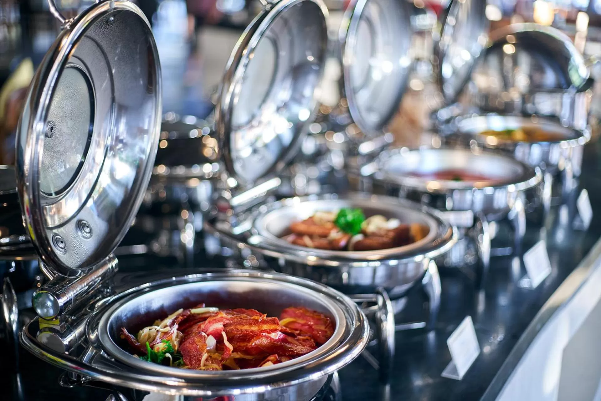 Food and drinks in Mahagiri Resort Nusa Lembongan